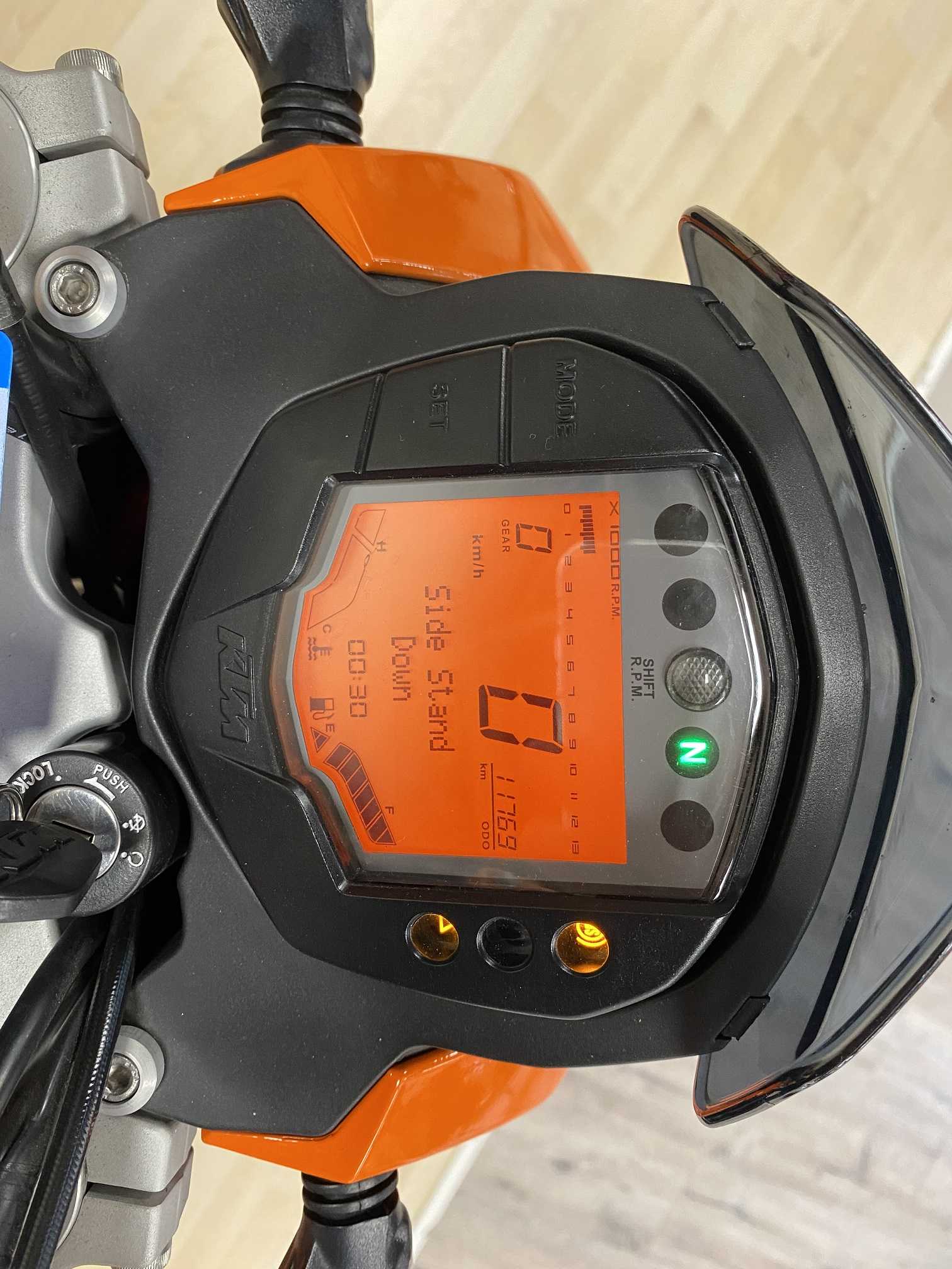 KTM 125 Duke 2014 HD vue gauche