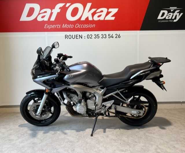 Yamaha FZ6 S Fazer S2 2008 HD vue gauche