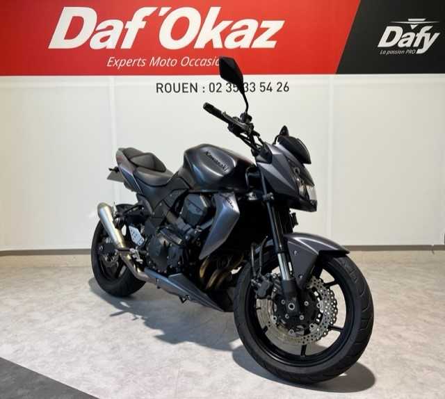 Kawasaki Z 750 2012 HD vue 3/4 droite