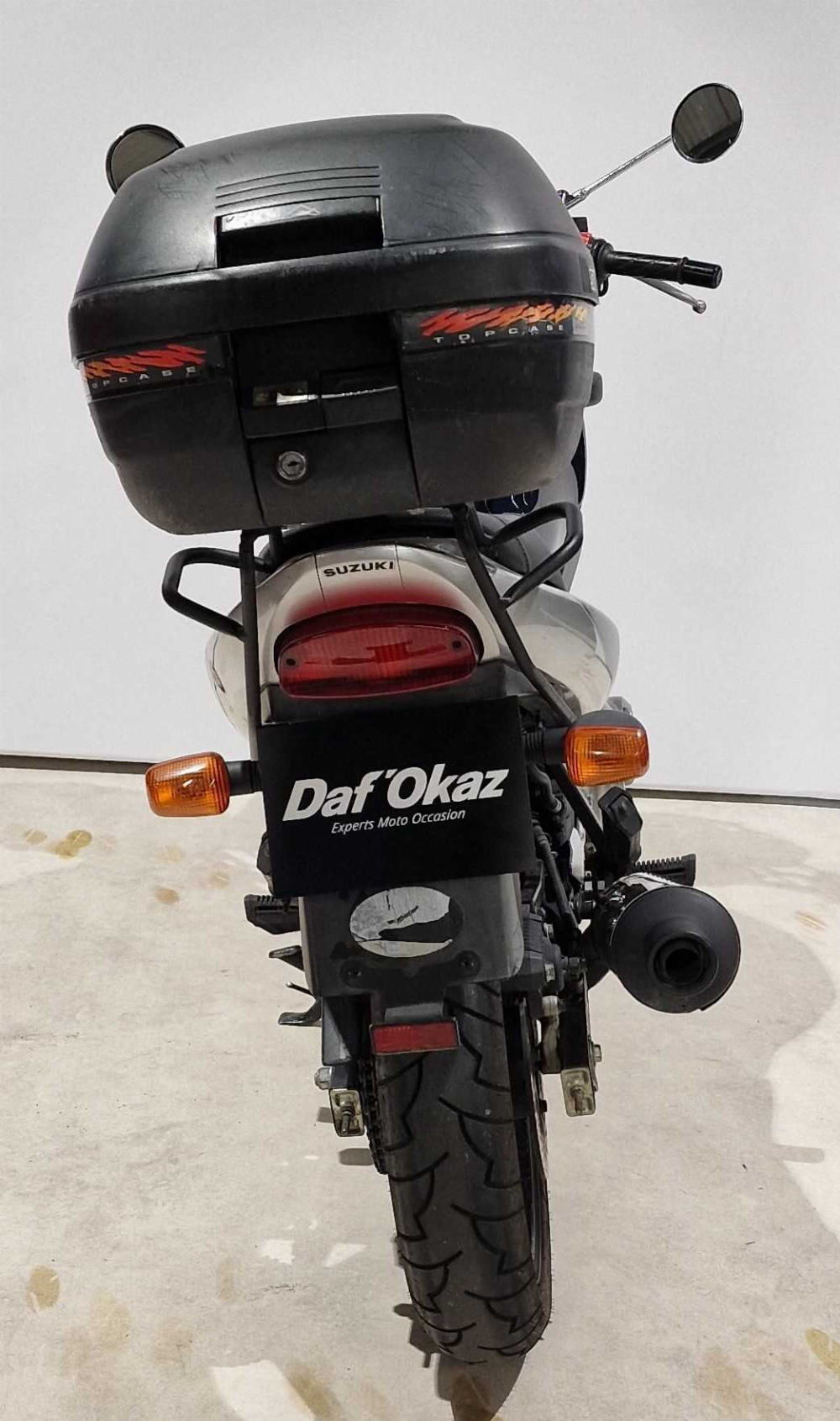 Suzuki GS 500 E 2006 vue arrière