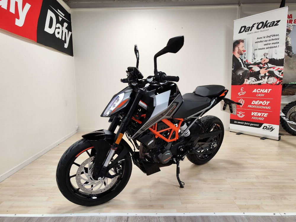 KTM 125 Duke 2021 vue avant