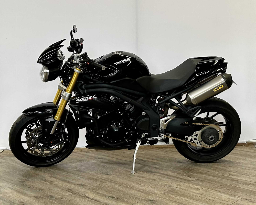 Triumph 1050 Speed Triple ABS 2011 vue gauche