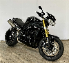 Aperçu Triumph 1050 Speed Triple ABS 2011 vue 3/4 droite