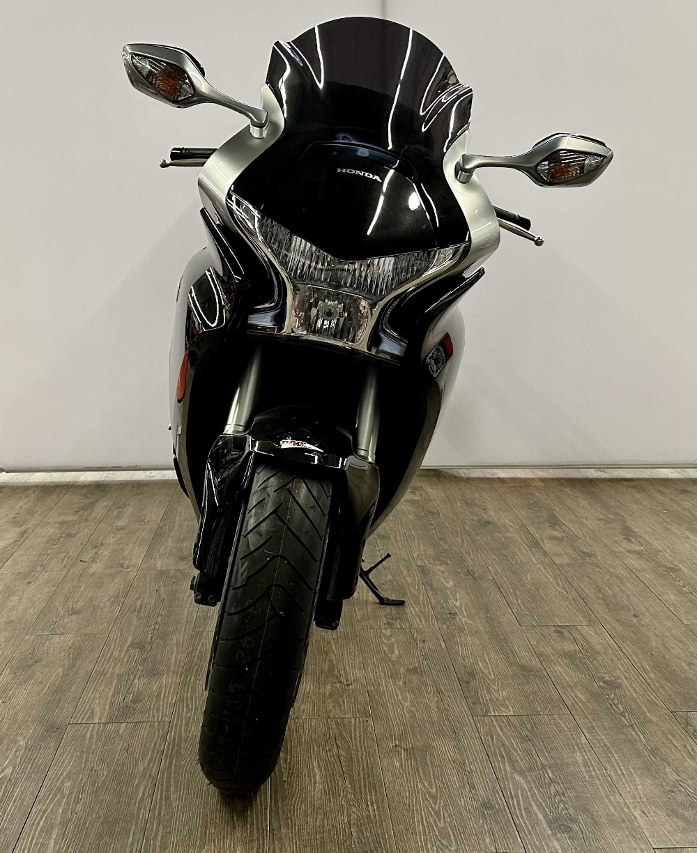 Honda VFR 1200 F Bagagerie 2012 vue avant