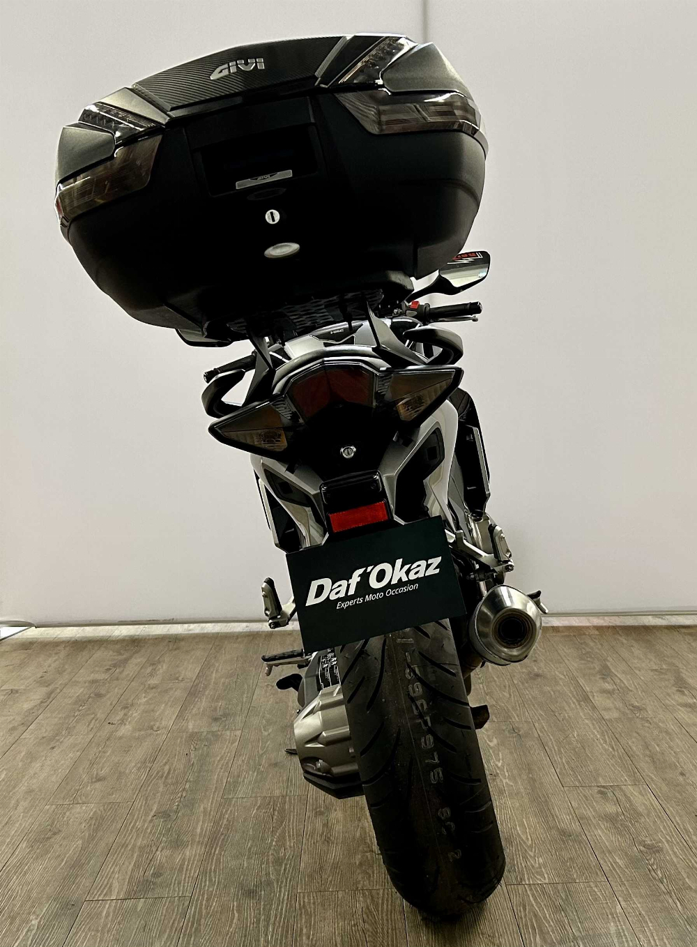 Honda VFR 1200 F Bagagerie 2012 vue arrière