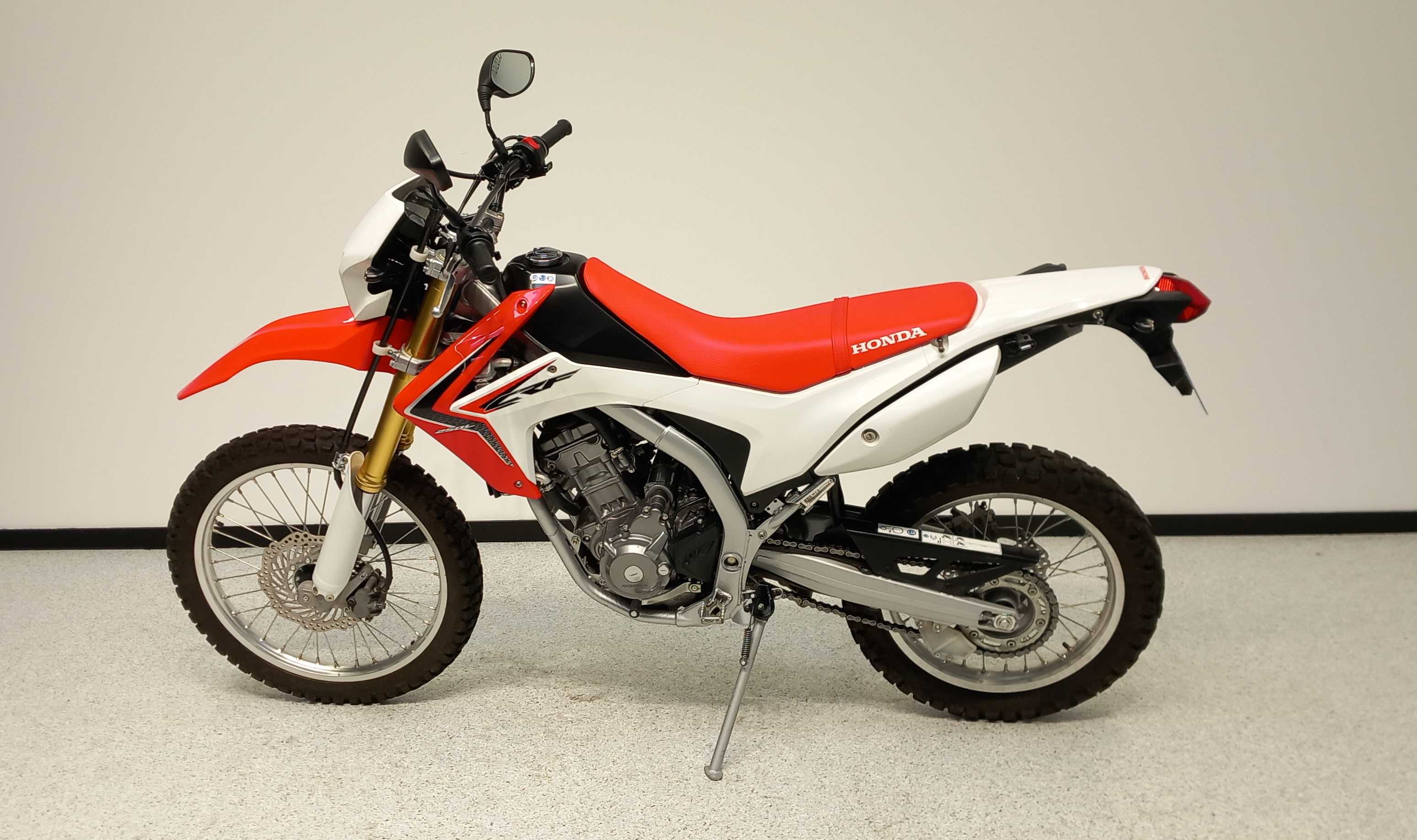 Honda CRF 250 L 2014 HD vue gauche