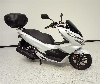 Aperçu Honda PCX 125 2018 vue 3/4 droite