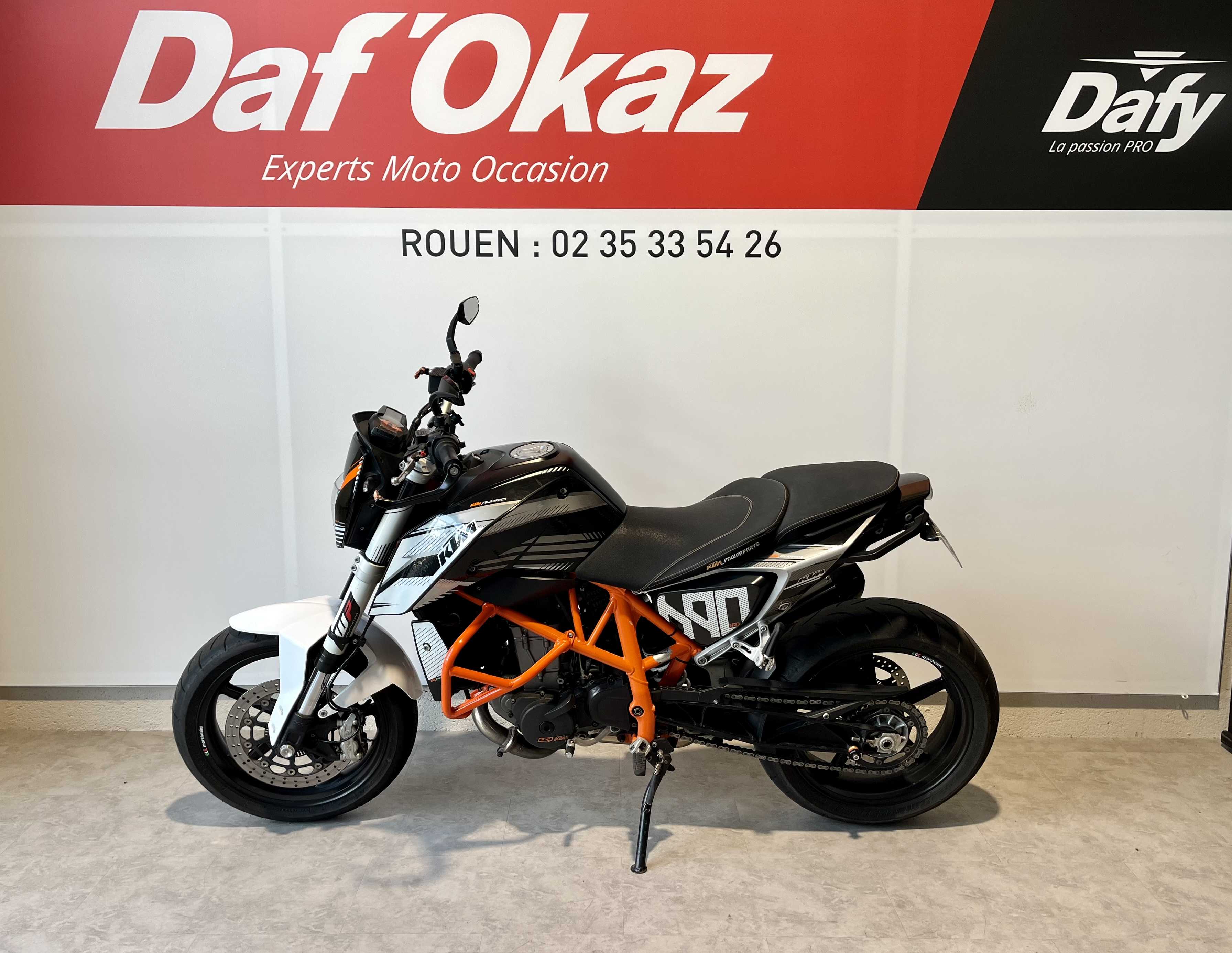 KTM 690 Duke 2013 HD vue gauche