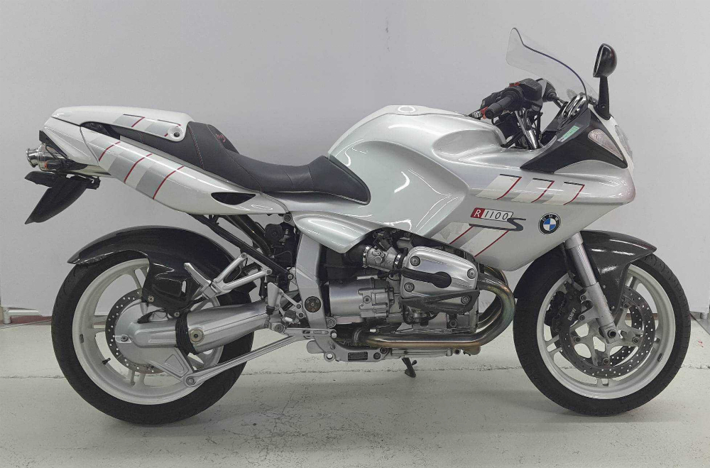 BMW R 1100 S ABS 2006 vue gauche