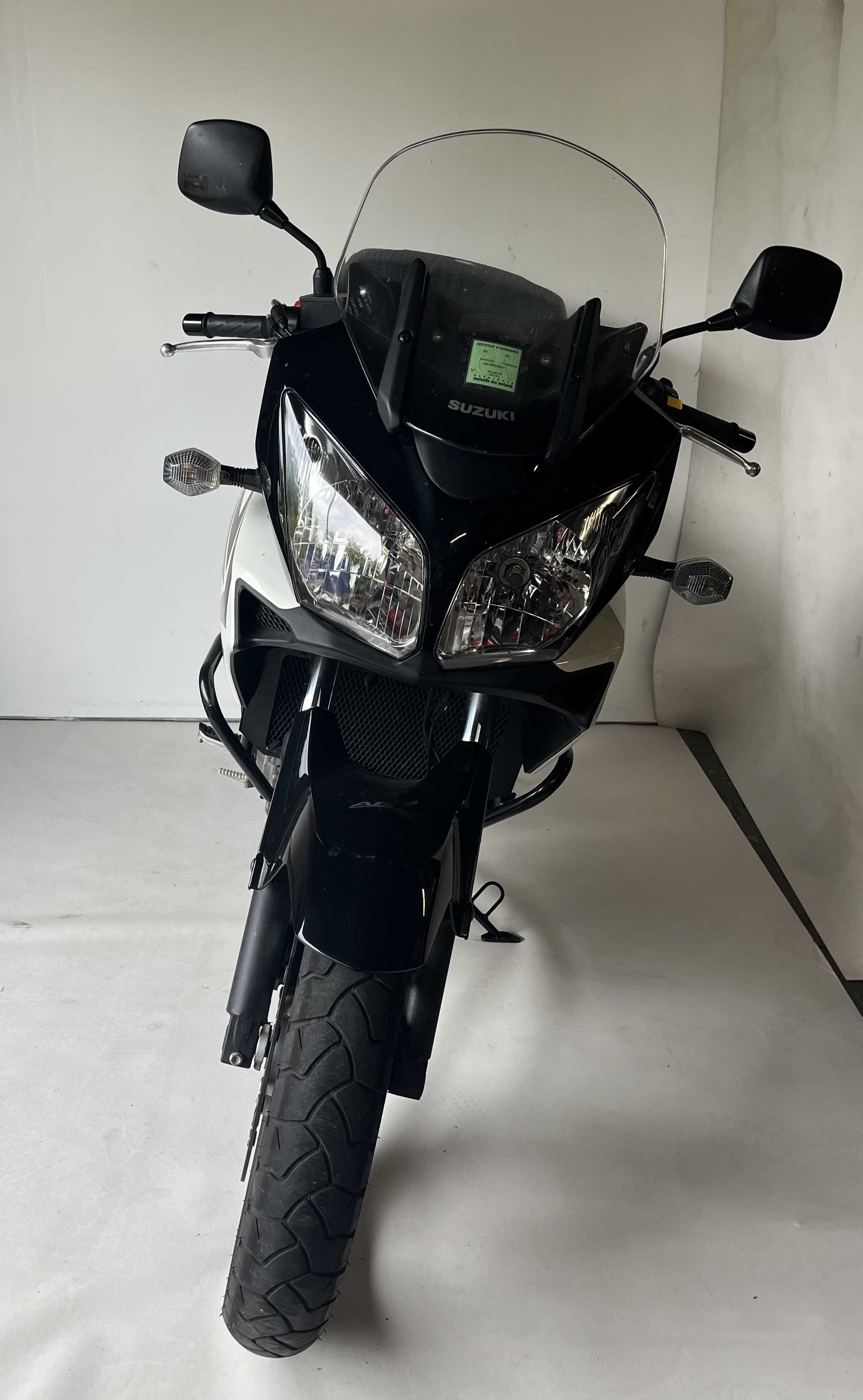 Suzuki DL 650 V-Strom ABS 2011 HD vue avant