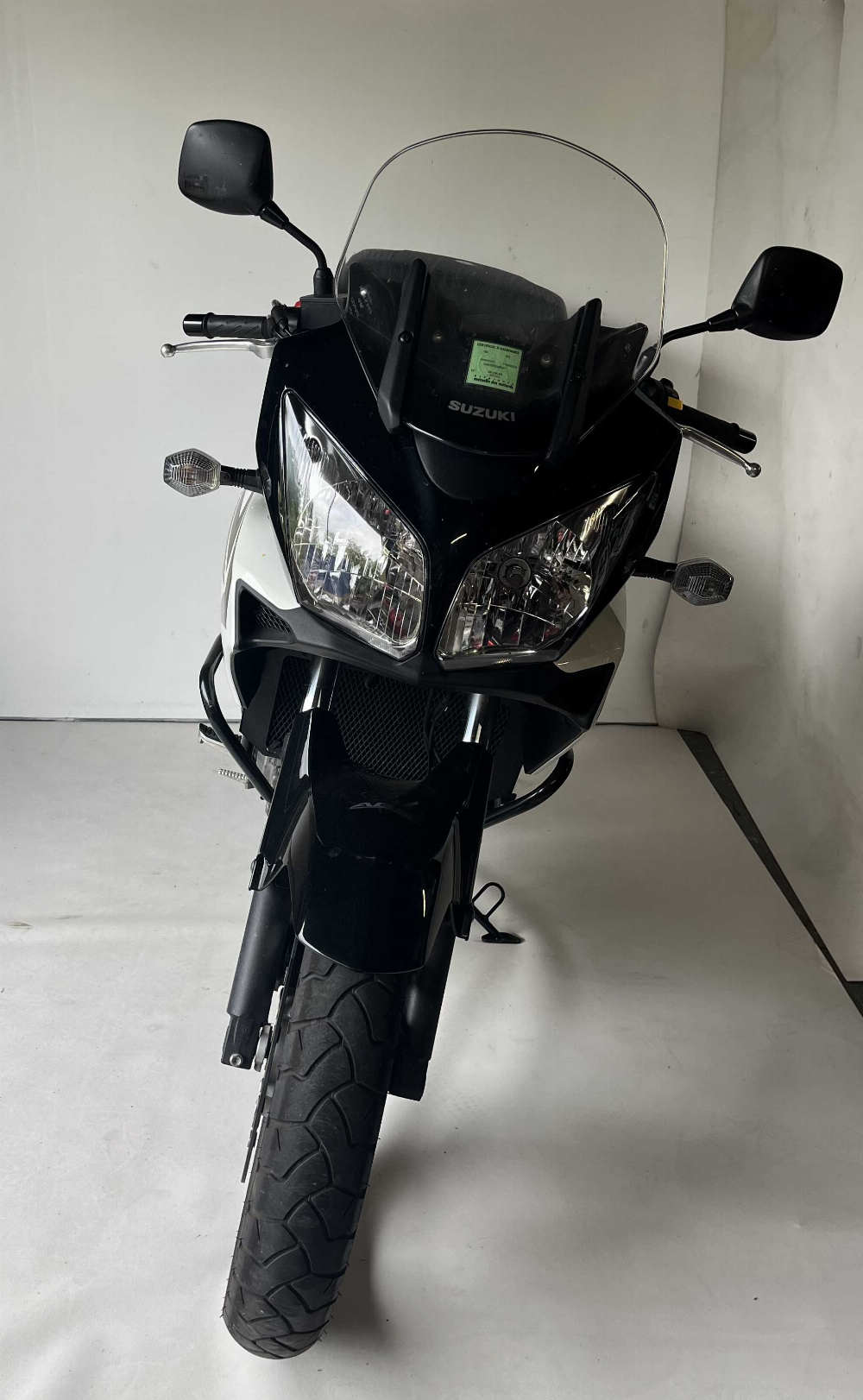 Suzuki DL 650 V-Strom ABS 2011 vue avant