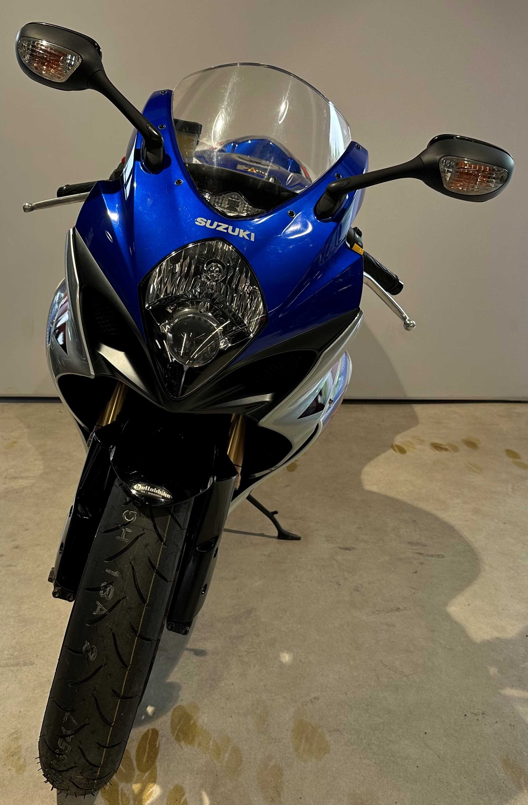 Suzuki GSX-R 1000 2009 HD vue avant