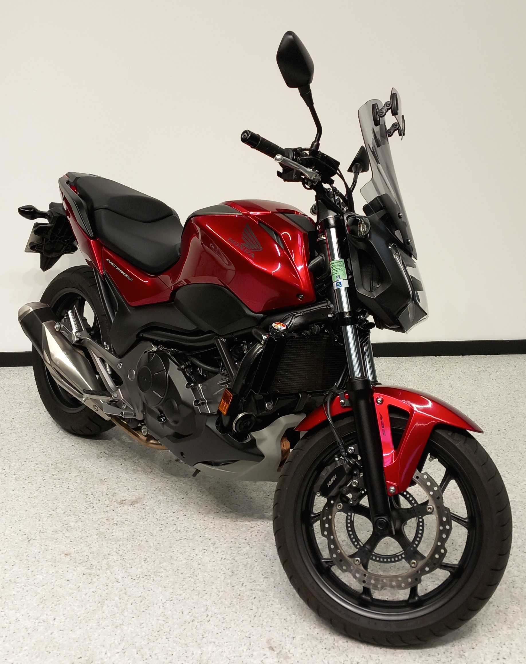 Honda NC 750 S DCT 2020 HD vue 3/4 droite