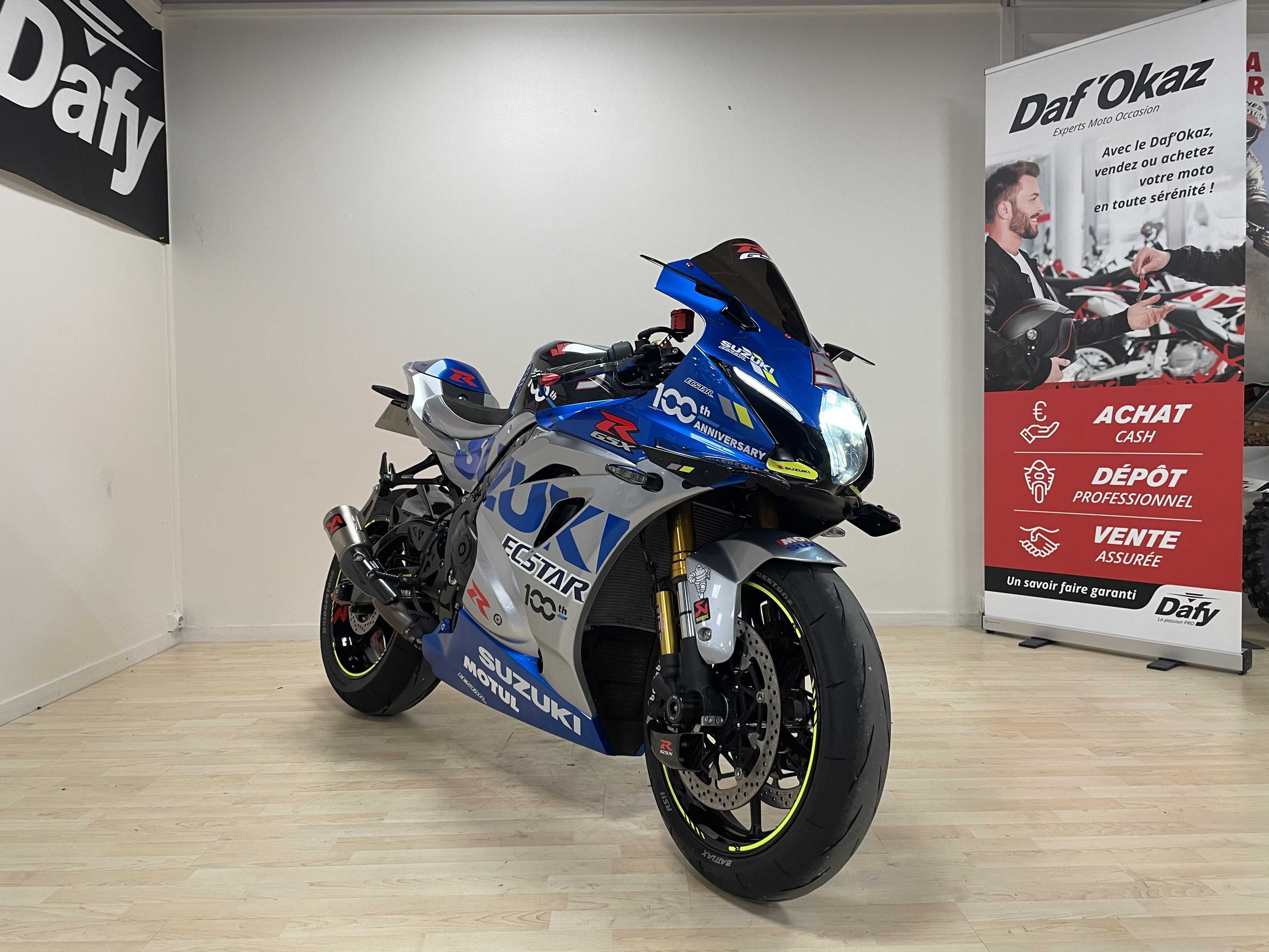 Suzuki GSX-R 1000 2021 HD vue 3/4 droite