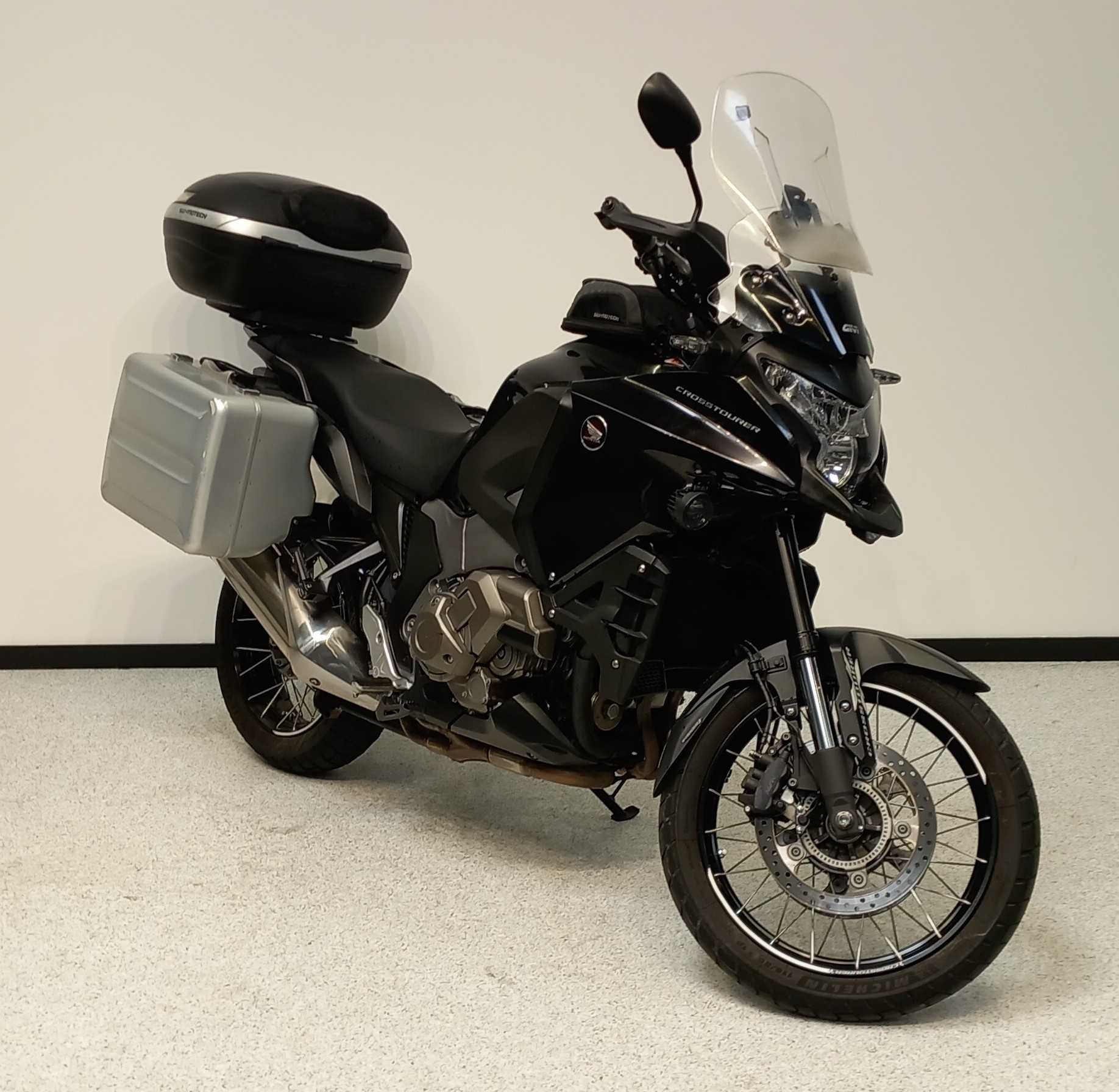 Honda VFR 1200 X Crosstourer DCT 2014 HD vue 3/4 droite