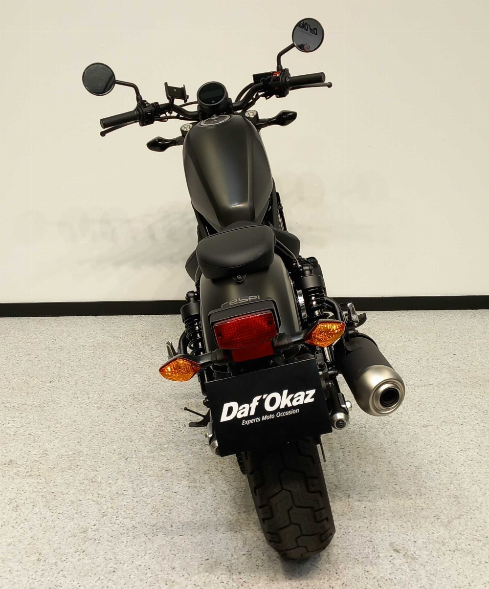 Honda CMX 500 Rebel 2019 vue arrière