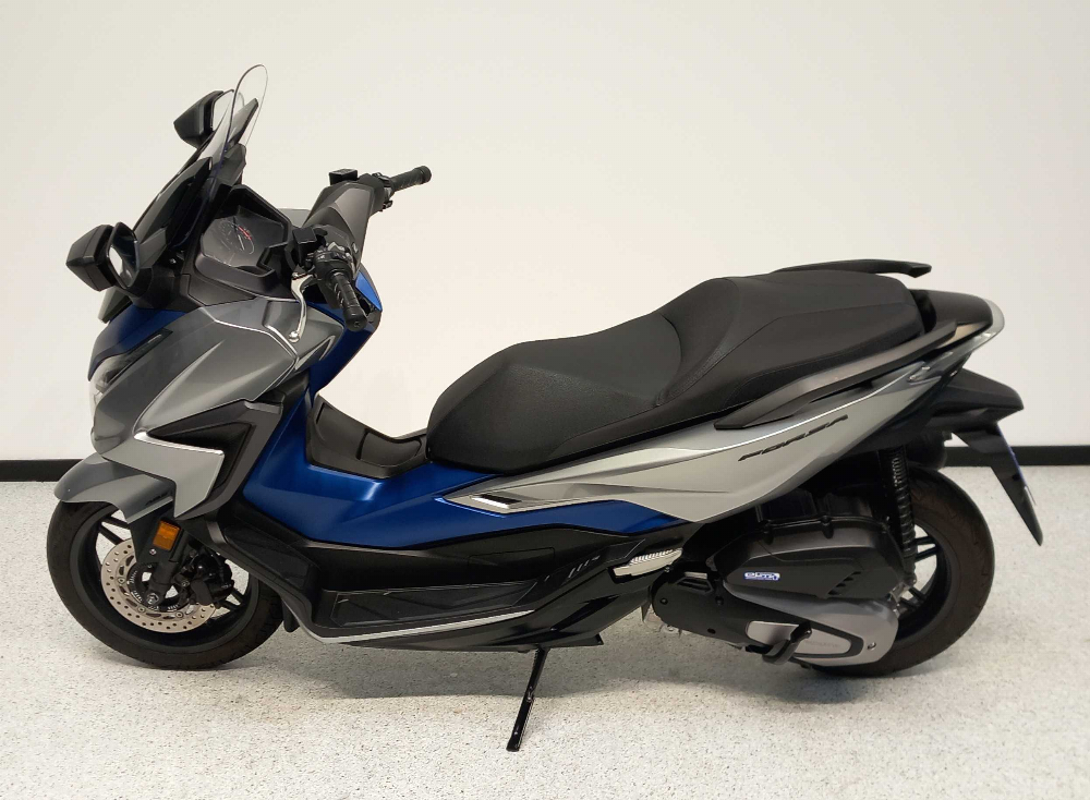 Honda NSS 125 Forza ABS 2021 vue gauche