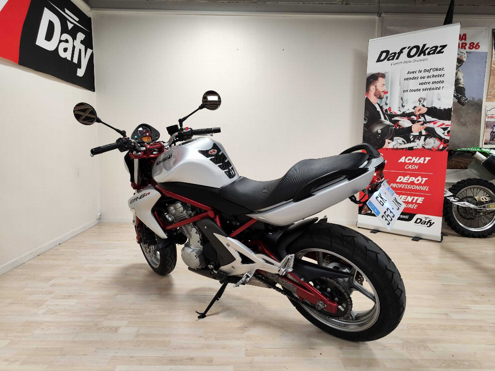 Kawasaki ER-6 N ABS 2006 vue arrière