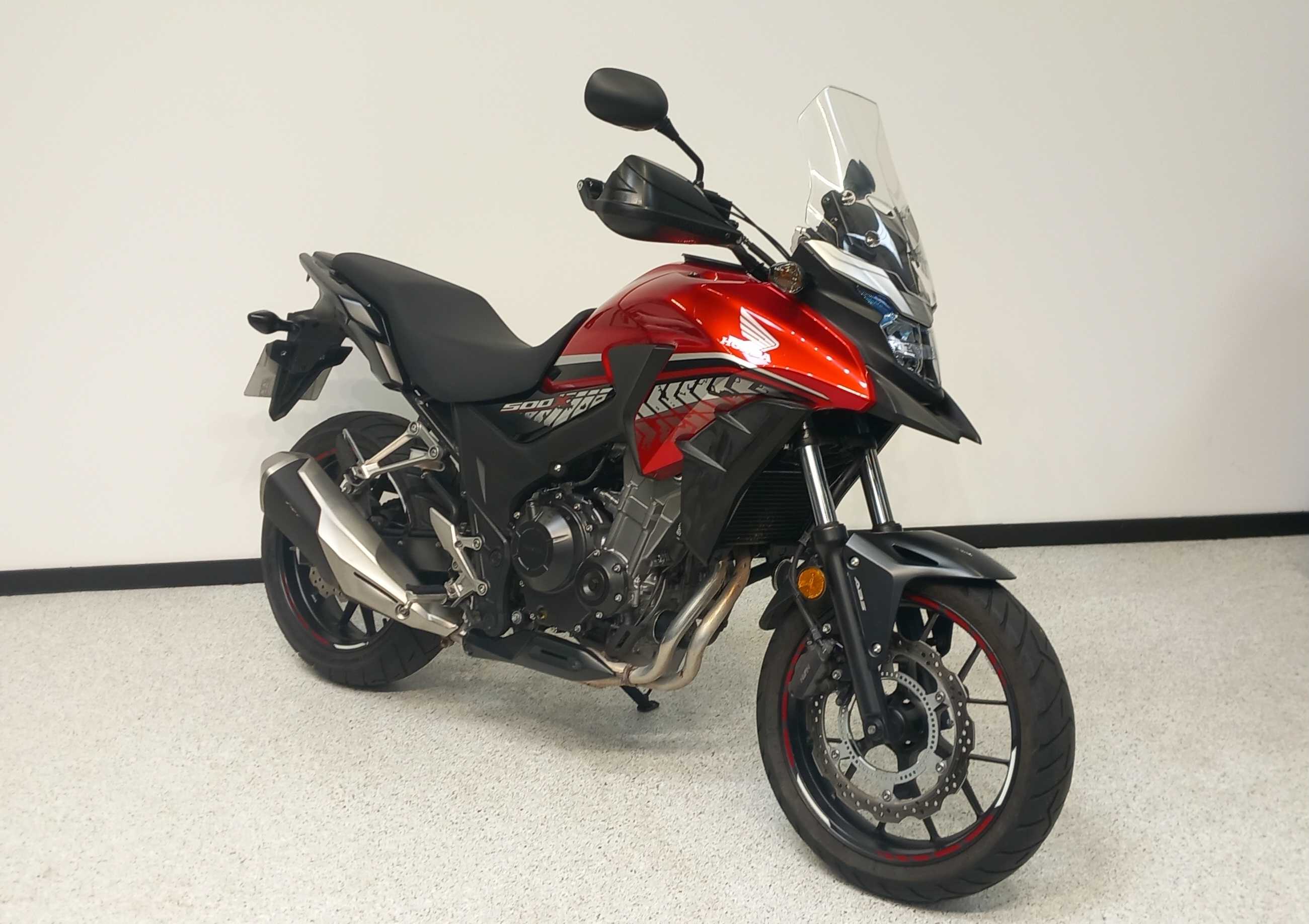 Honda CB 500 X ABS 2017 HD vue 3/4 droite