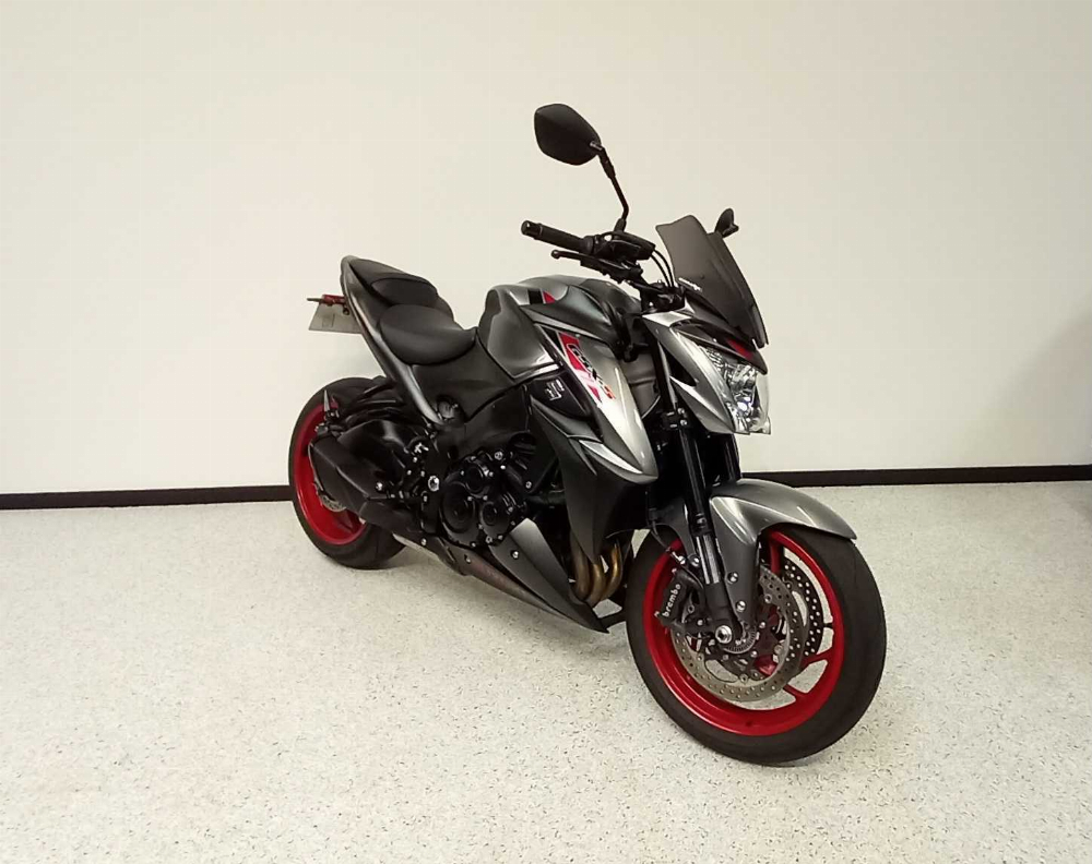 Suzuki GSX-S 1000 ABS 2020 vue 3/4 droite