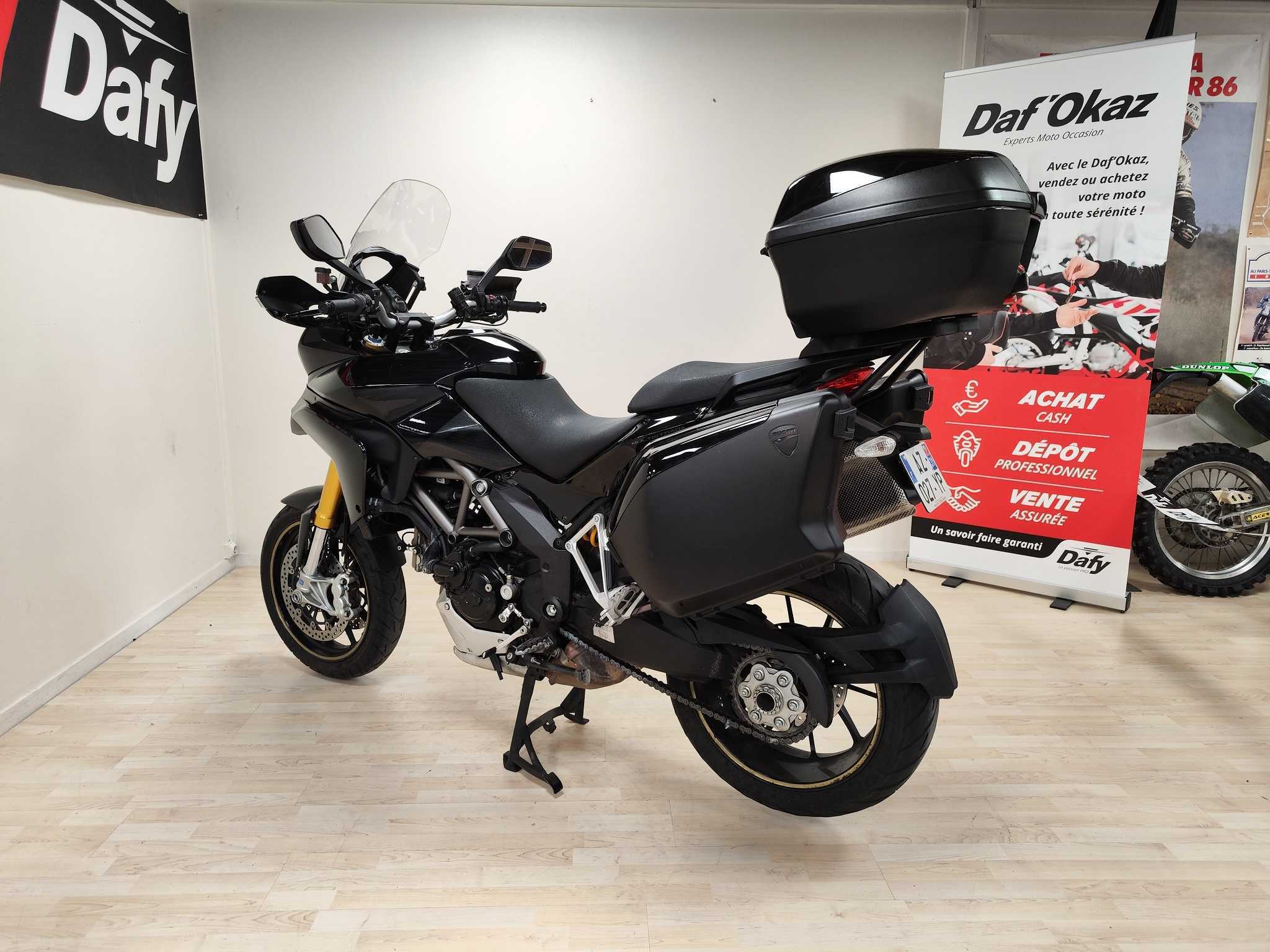 Ducati 1200 Multistrada S Touring 2010 HD vue arrière