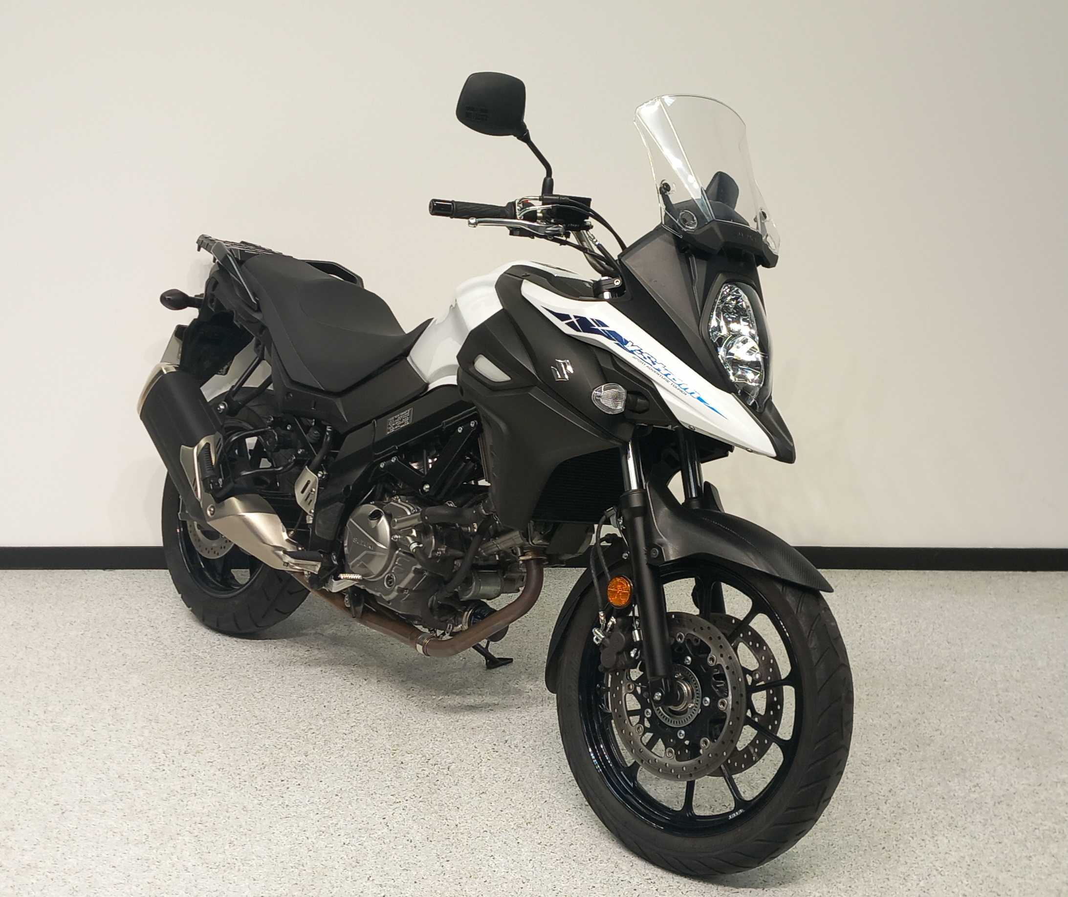 Suzuki DL 650 V-Strom ABS 2021 HD vue 3/4 droite