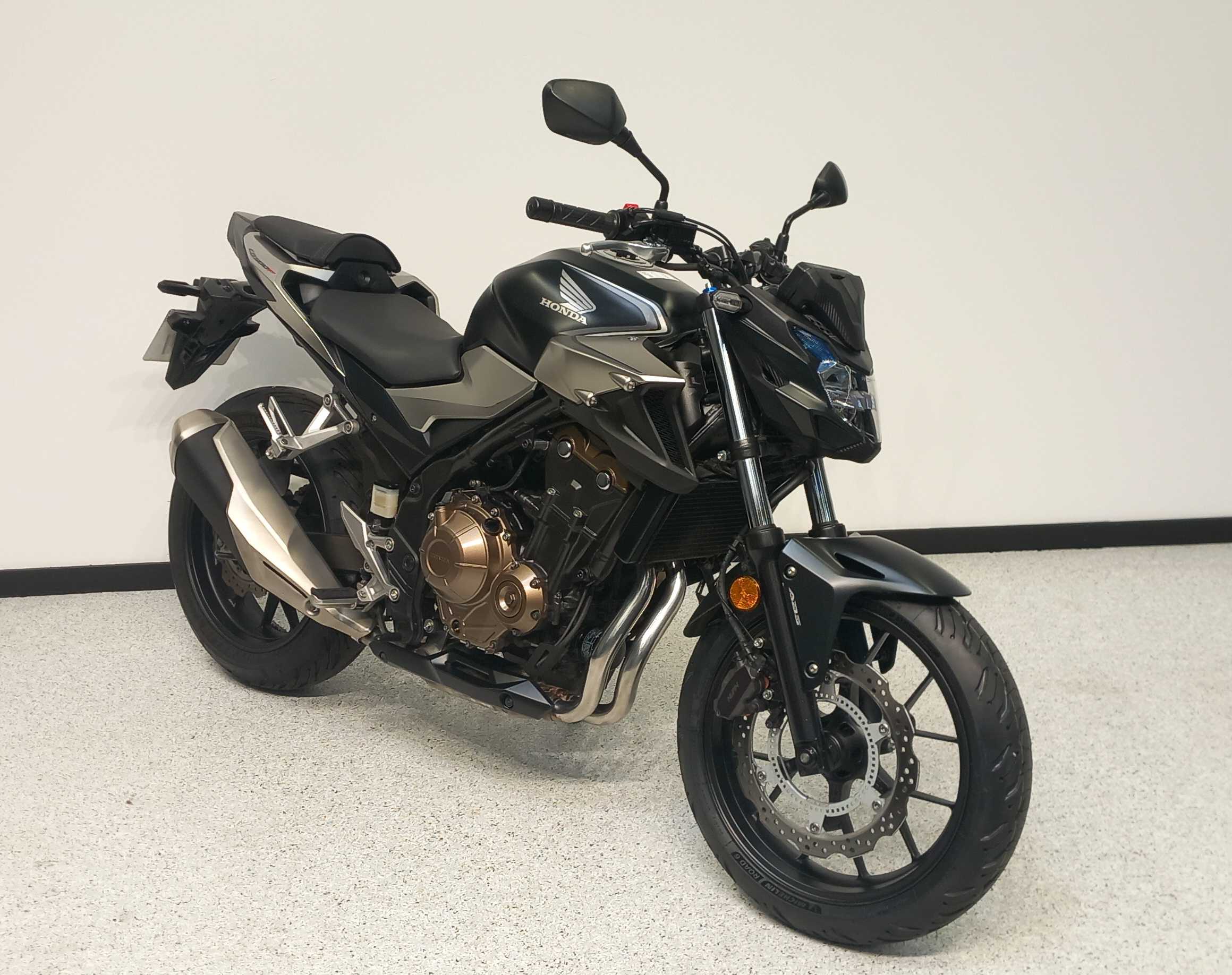 Honda CB 500 F ABS 2019 HD vue 3/4 droite