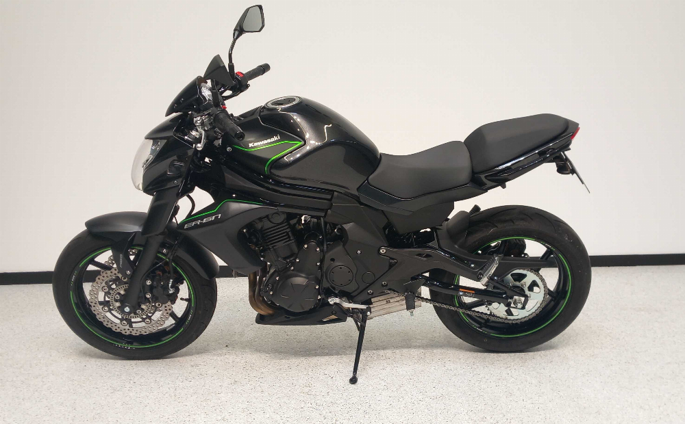 Kawasaki ER-6 N ABS 2016 vue gauche