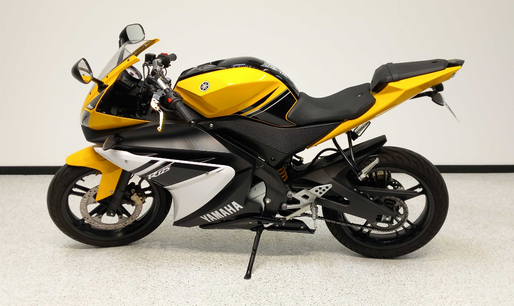 Yamaha YZF-R 125 2008 vue gauche