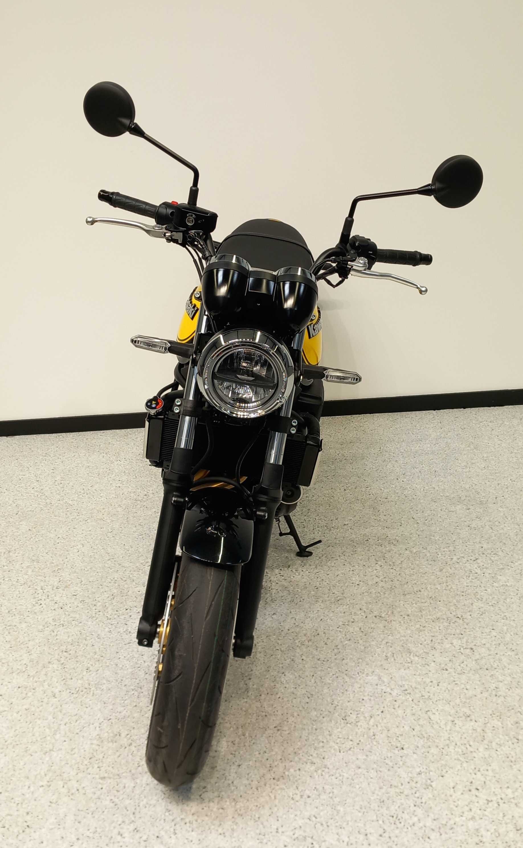 Kawasaki Z 650 RS 2022 HD vue avant