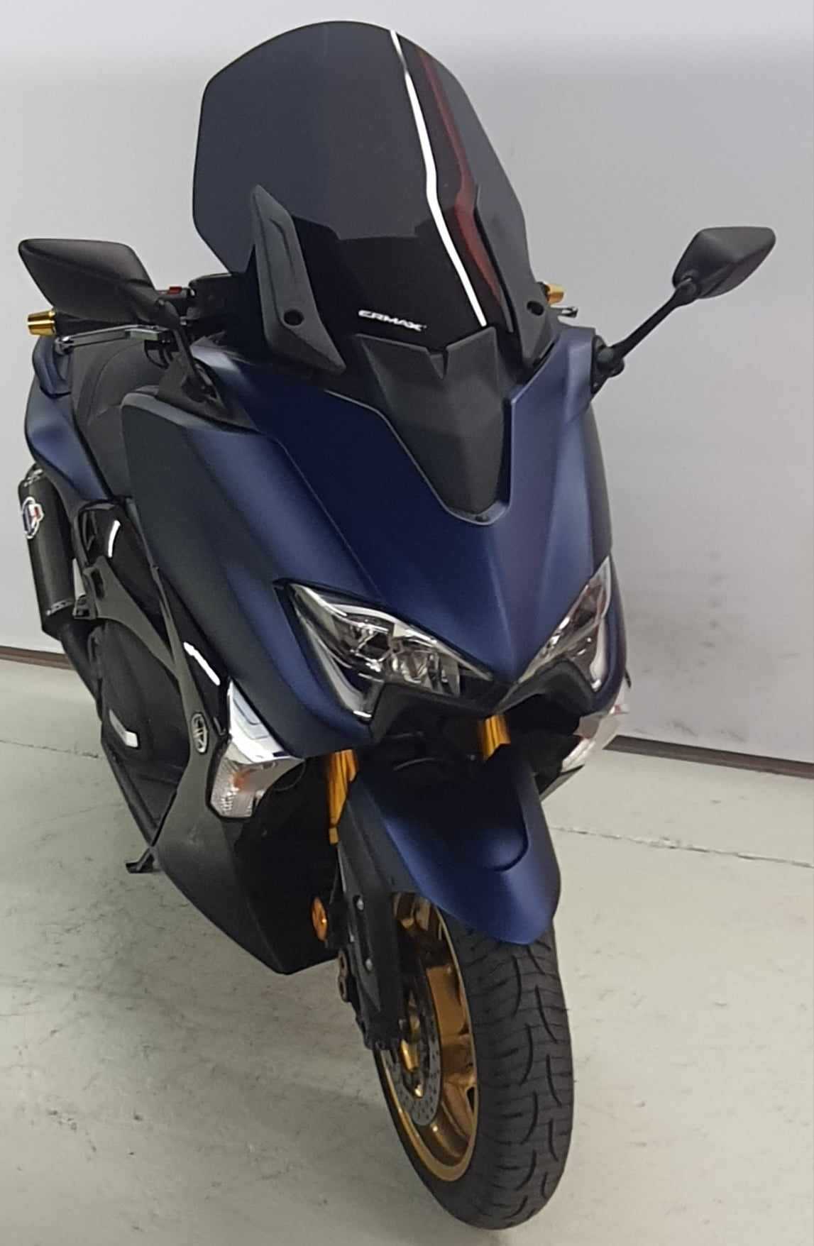 Yamaha XP 530 T-Max DX 2018 HD vue 3/4 droite