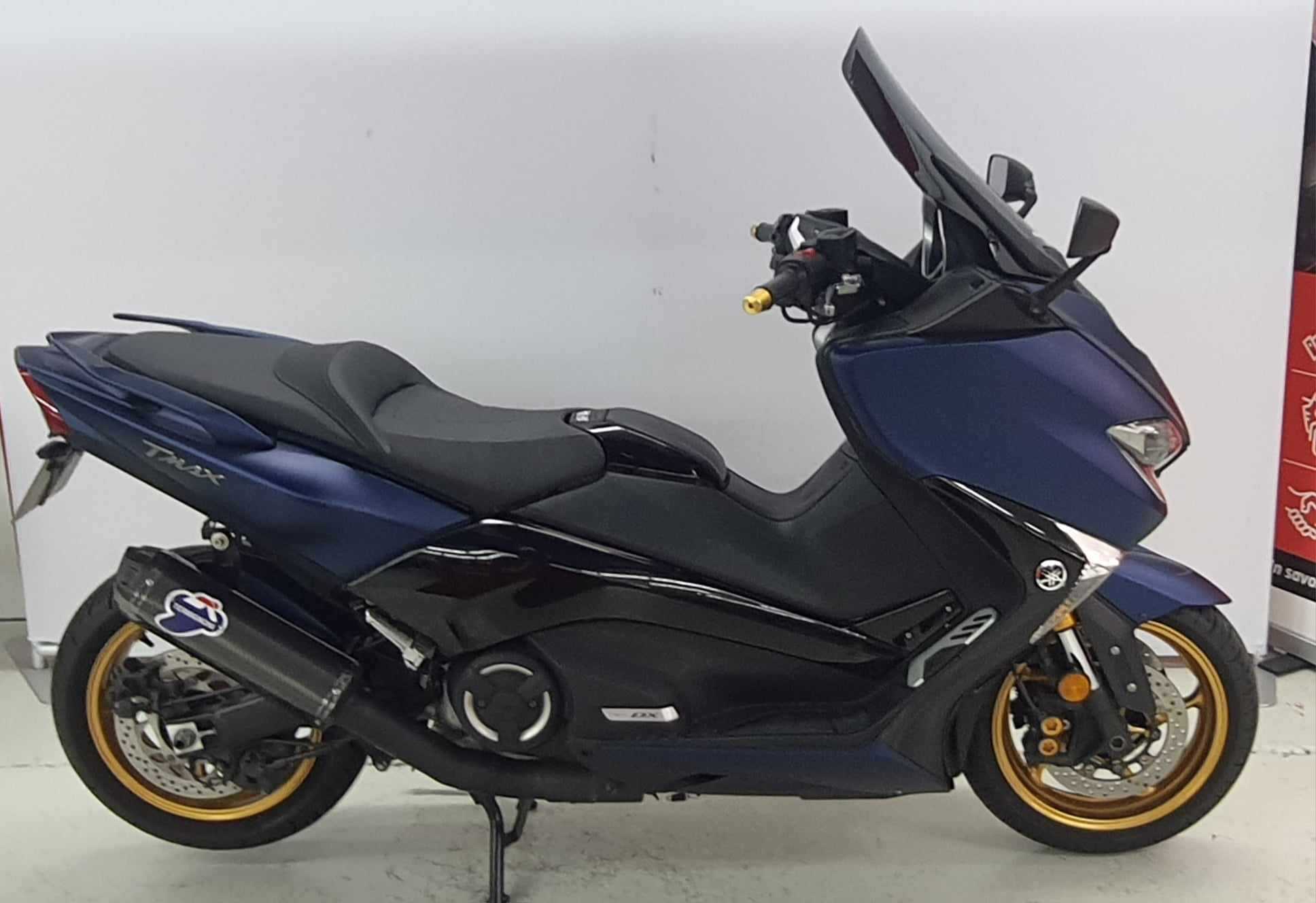 Yamaha XP 530 T-Max DX 2018 HD vue gauche