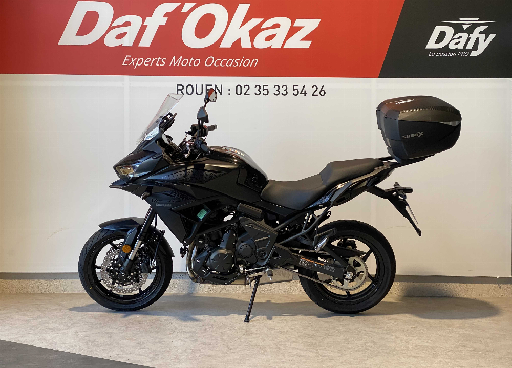 Kawasaki KLE 650 Versys ABS 2022 vue gauche