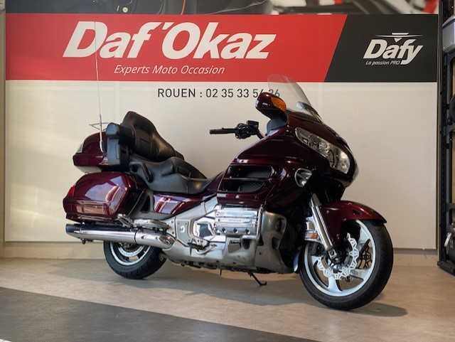 Honda GL 1800 Goldwing 2007 HD vue 3/4 droite