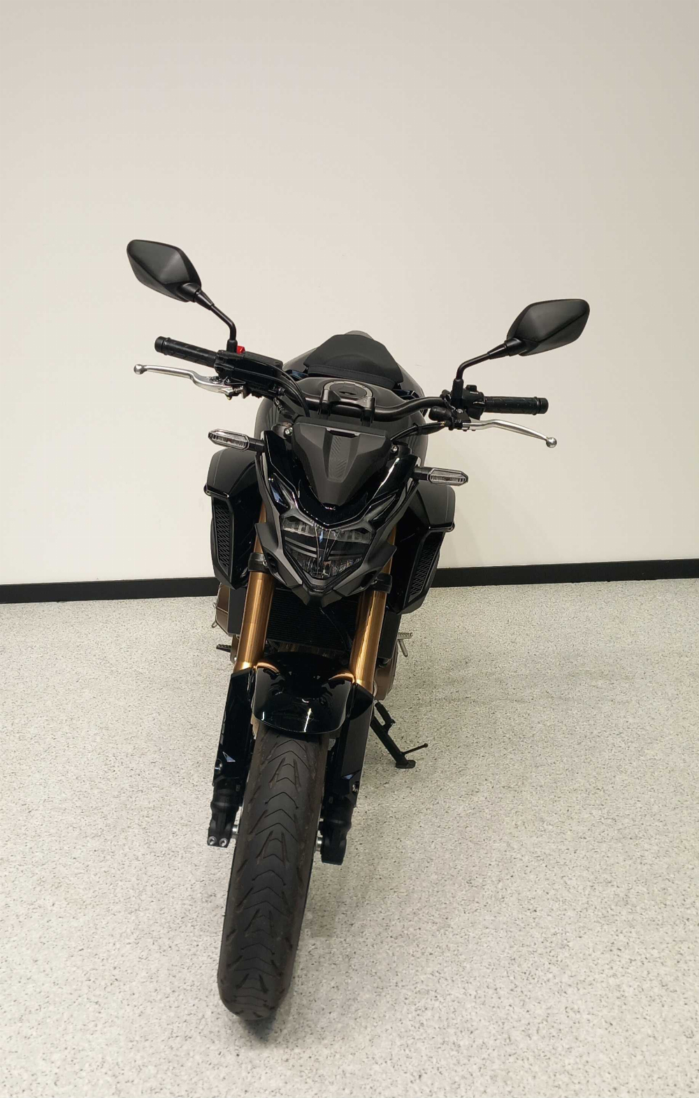 Honda CB 500 F ABS 2022 vue avant