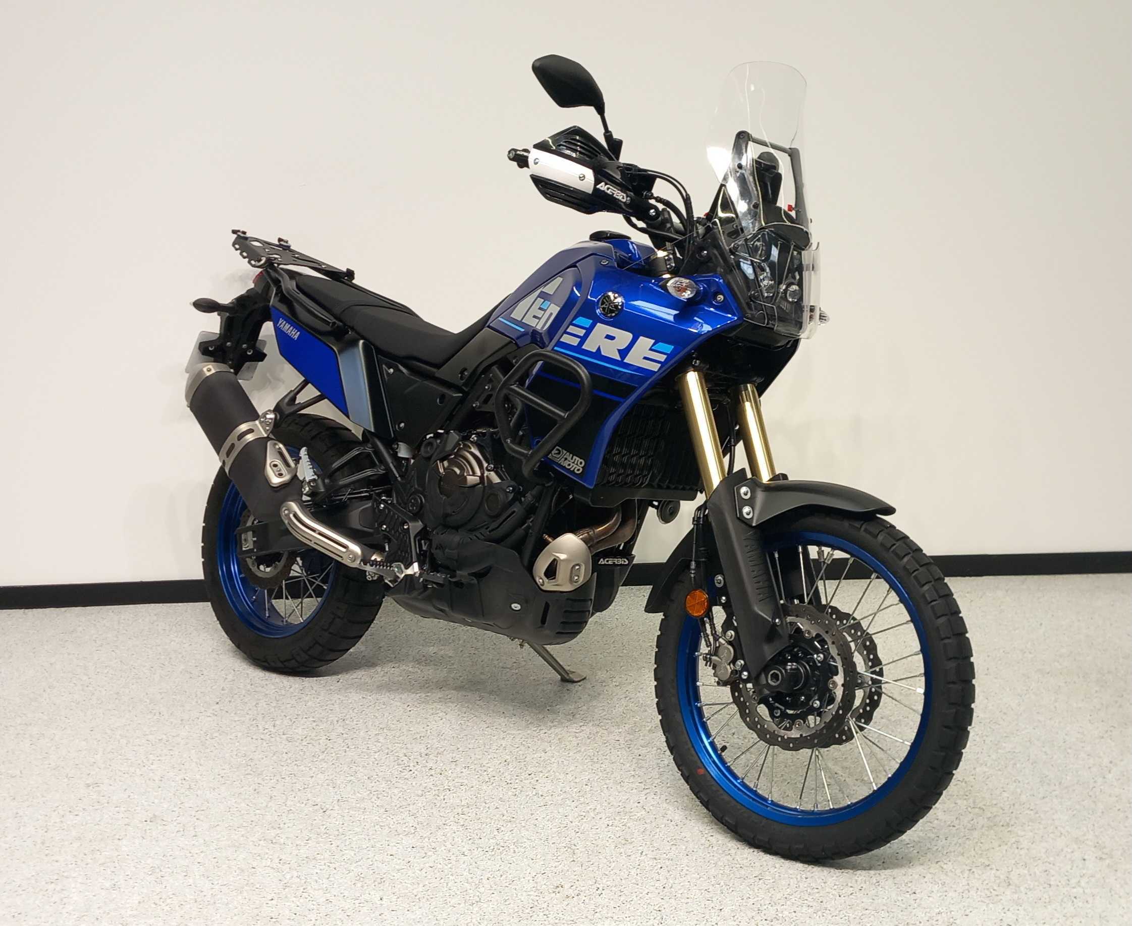 Yamaha XTZ 700 Ténéré 2022 HD vue 3/4 droite