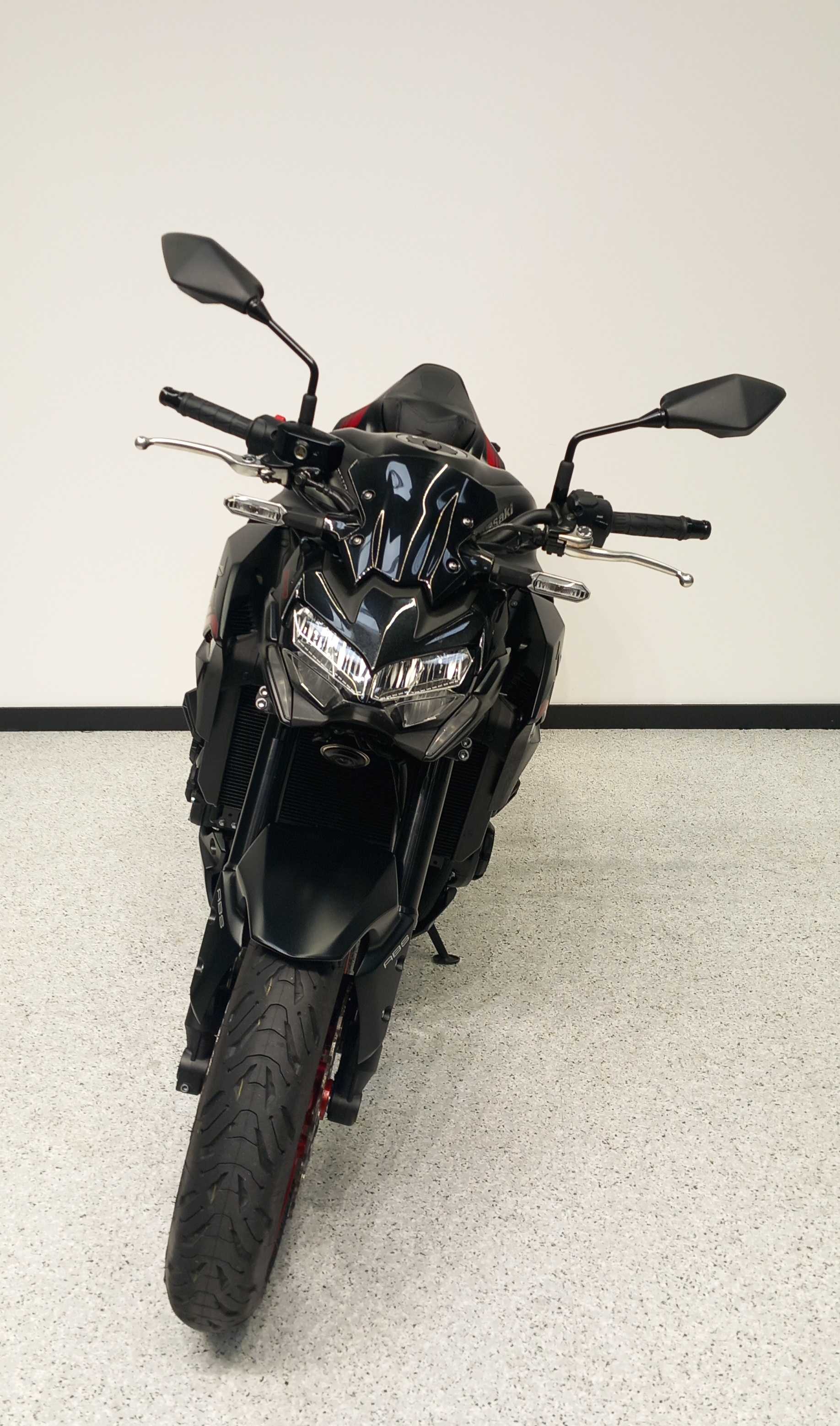 Kawasaki Z 900 2021 HD vue avant