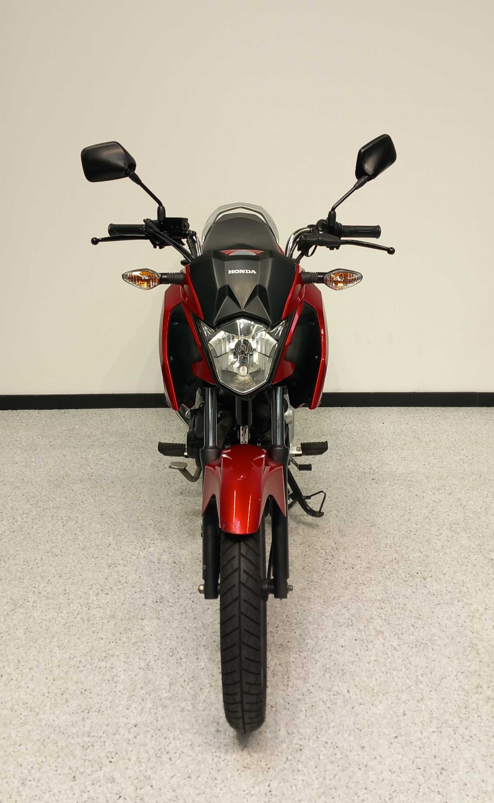 Honda CB 125 F (GLR) 2016 vue avant