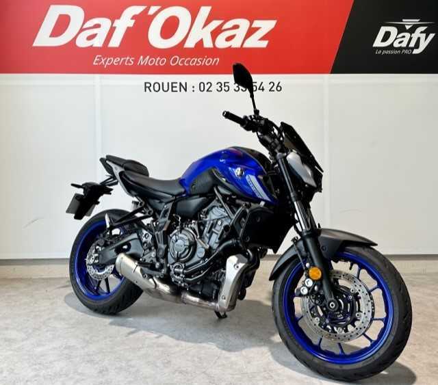 Yamaha MT-07 ABS 2021 HD vue 3/4 droite