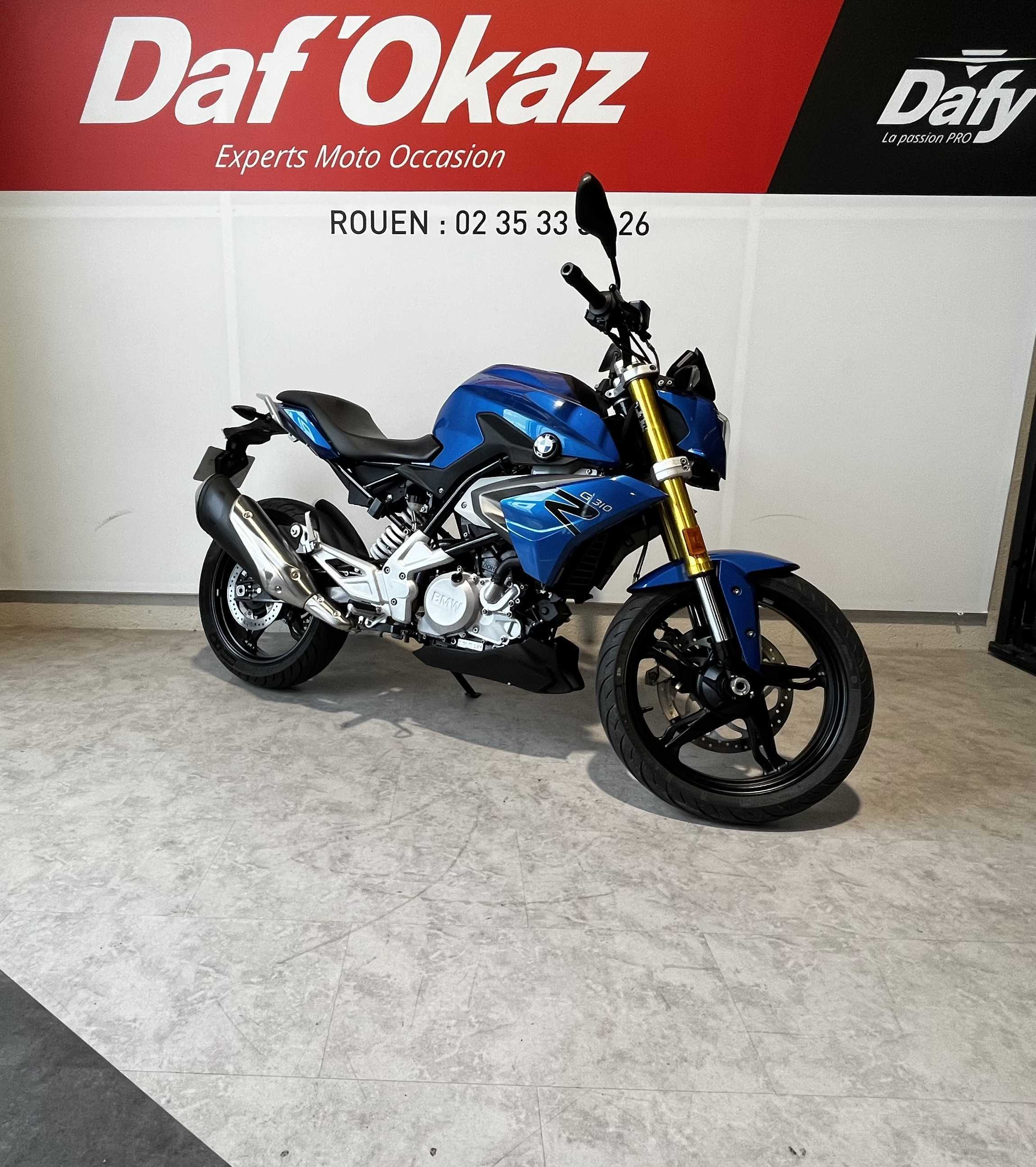 BMW G 310 R 2018 HD vue 3/4 droite