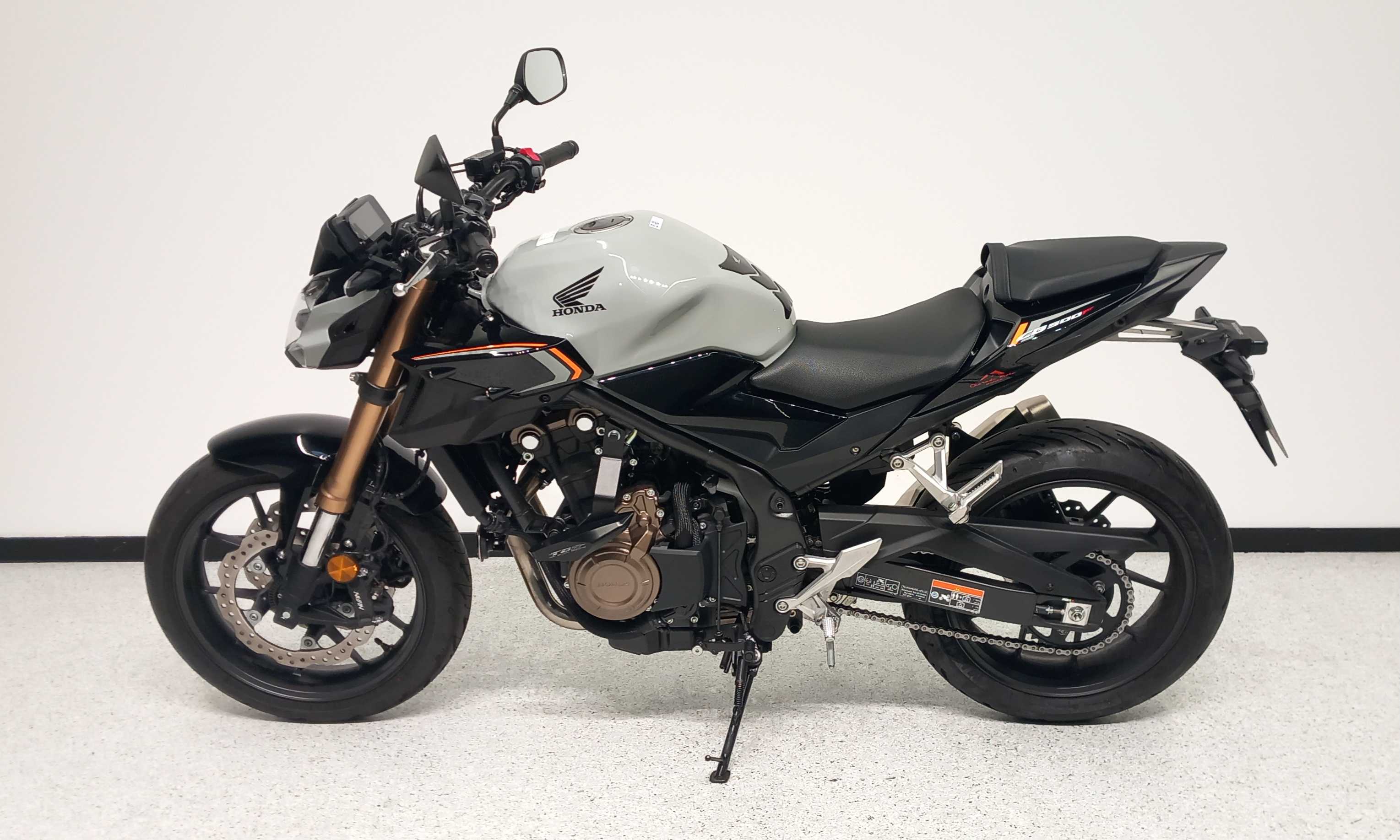 Honda CB 500 F ABS 2021 HD vue gauche