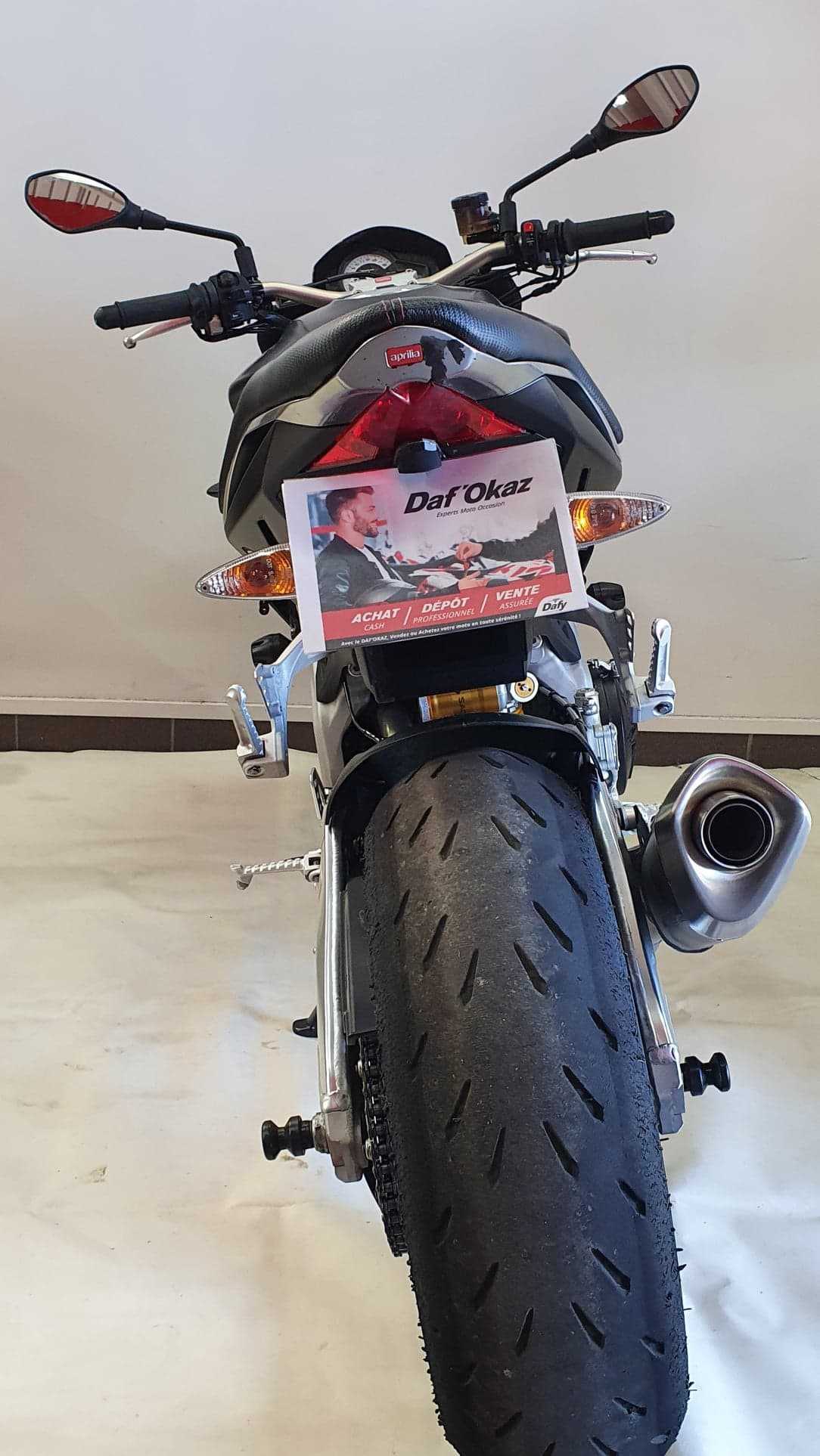 Aprilia Tuono 1000 V4 2013 HD vue arrière