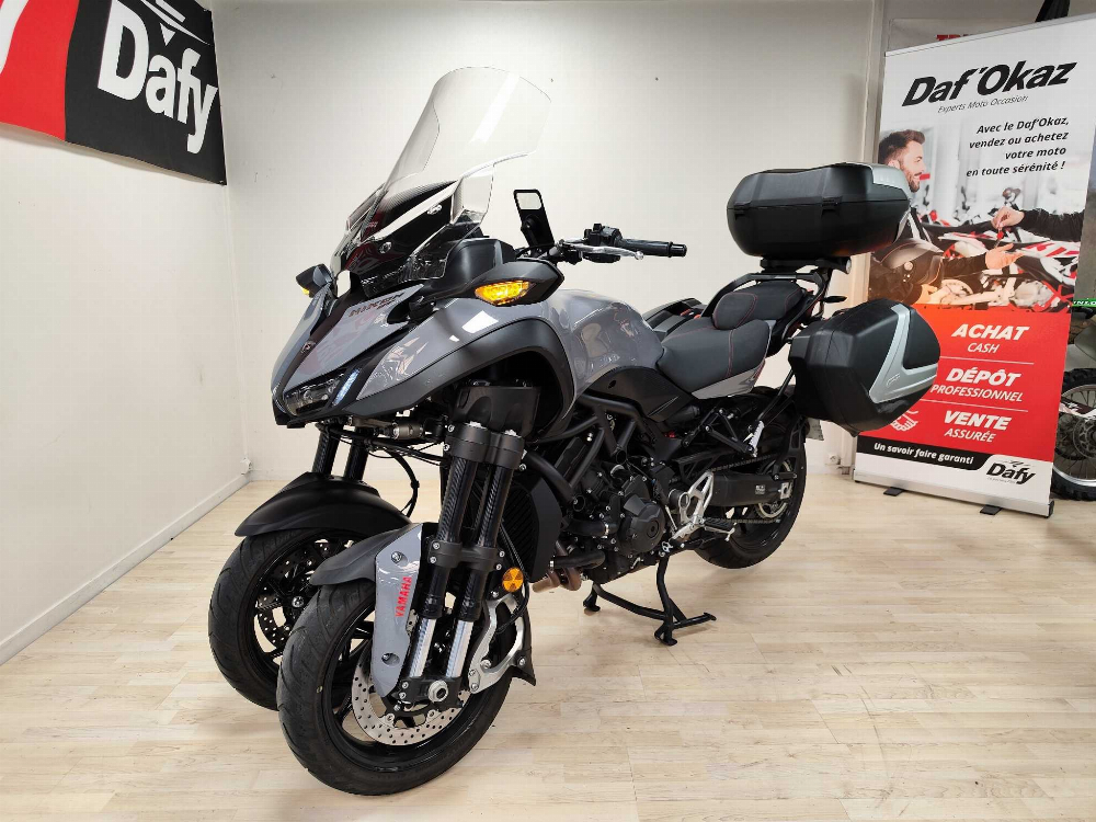 Yamaha Niken 900 GT (MXT850D) 2020 vue avant