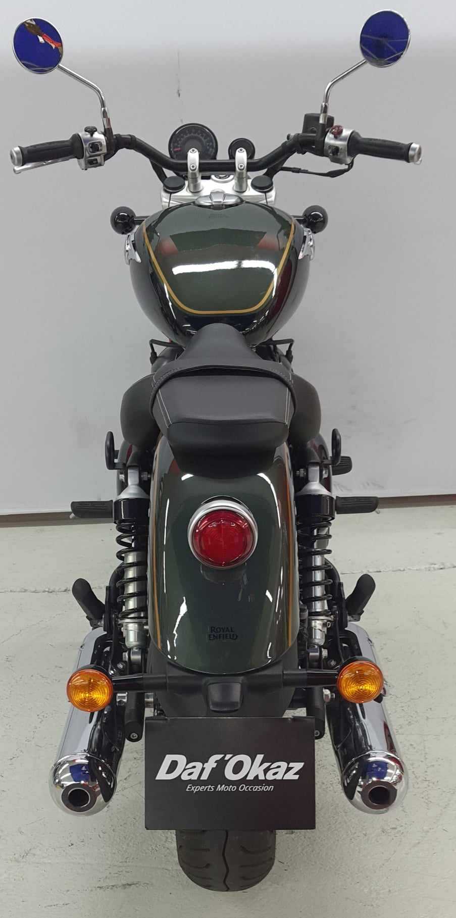 Royal Enfield SUPER METEOR 650 INTERSTELLAR GREEN 2023 HD vue arrière