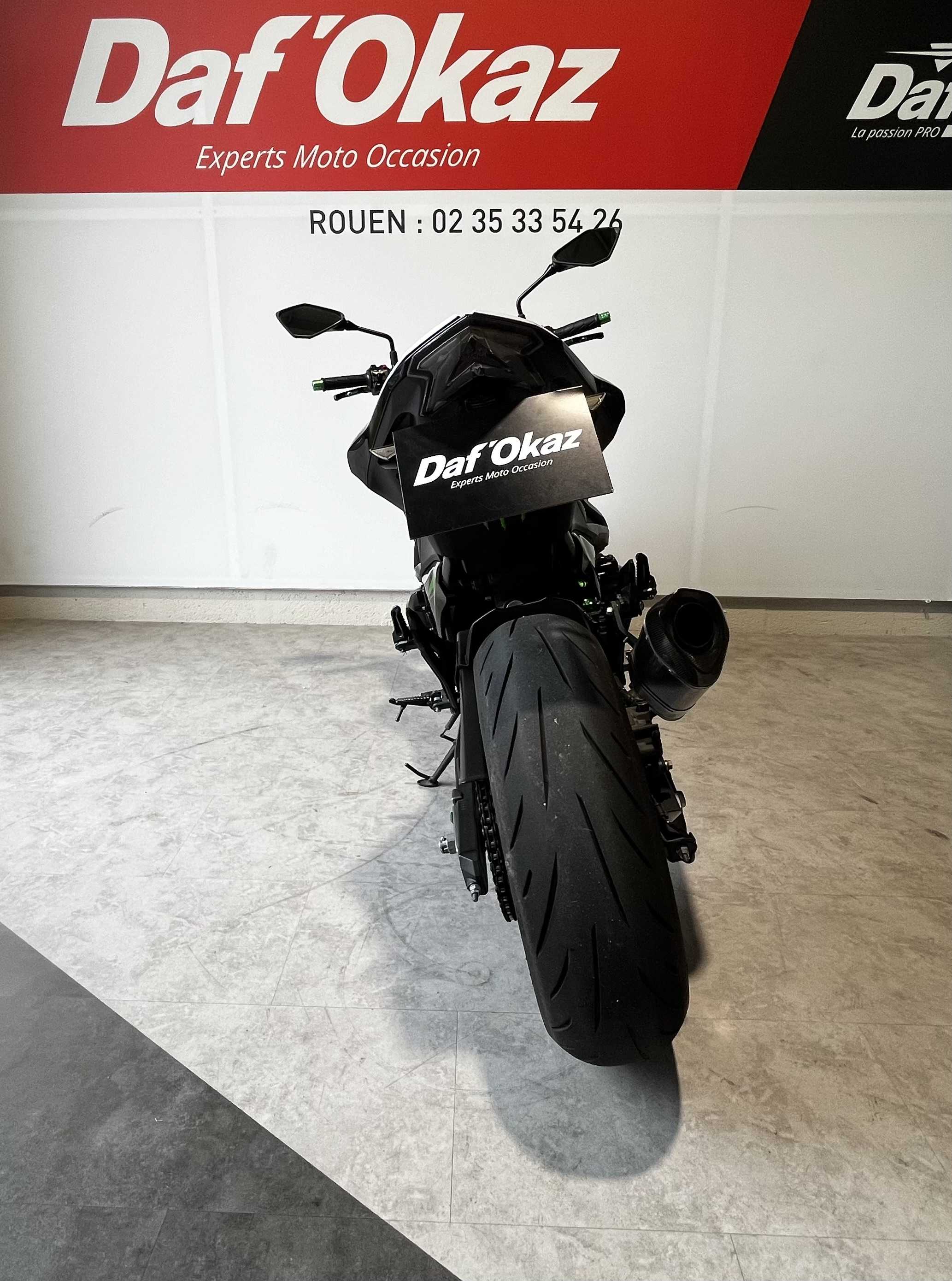 Kawasaki Z 800 ABS 2016 HD vue arrière