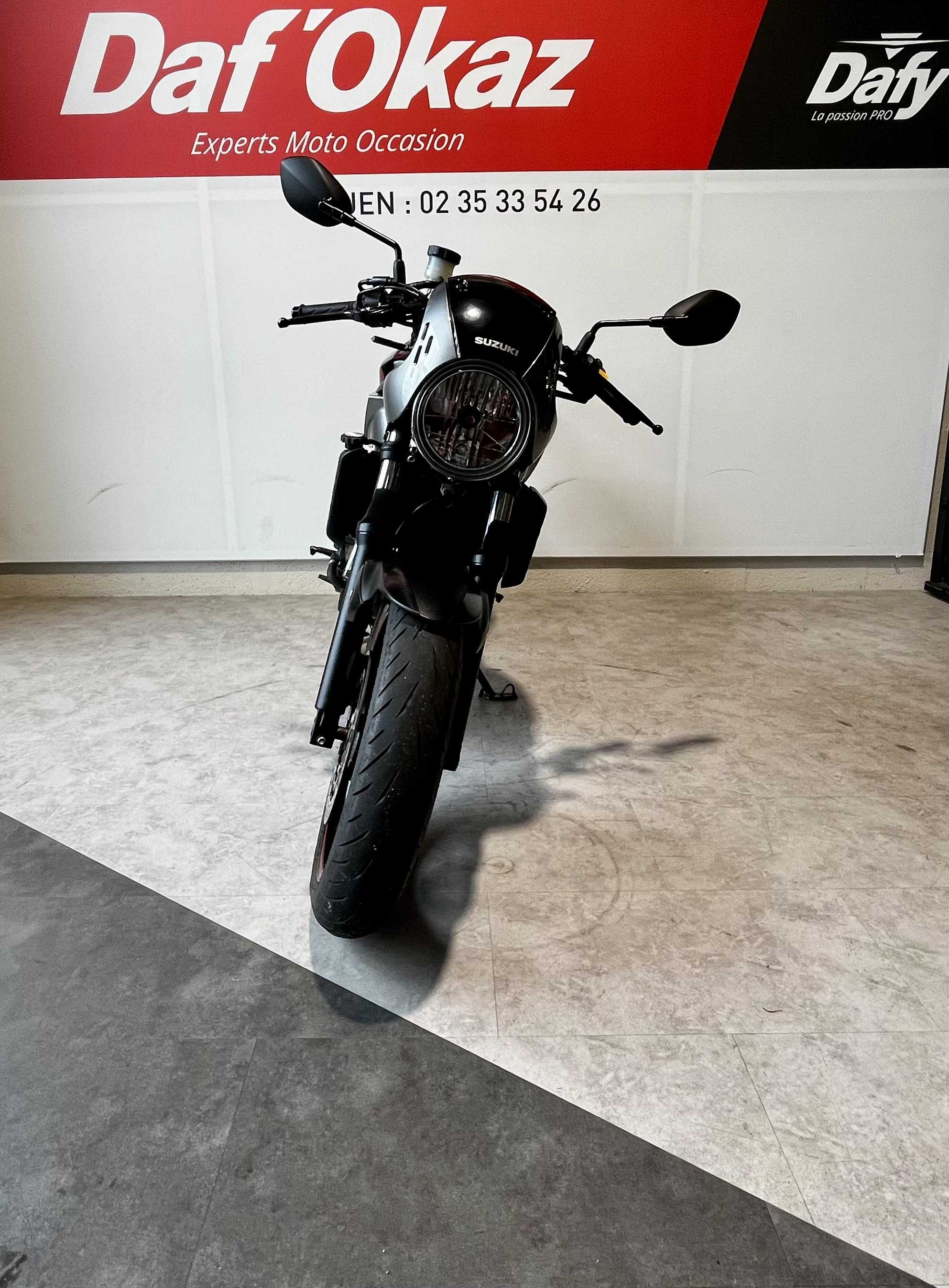 Suzuki SV 650 X 2018 HD vue avant