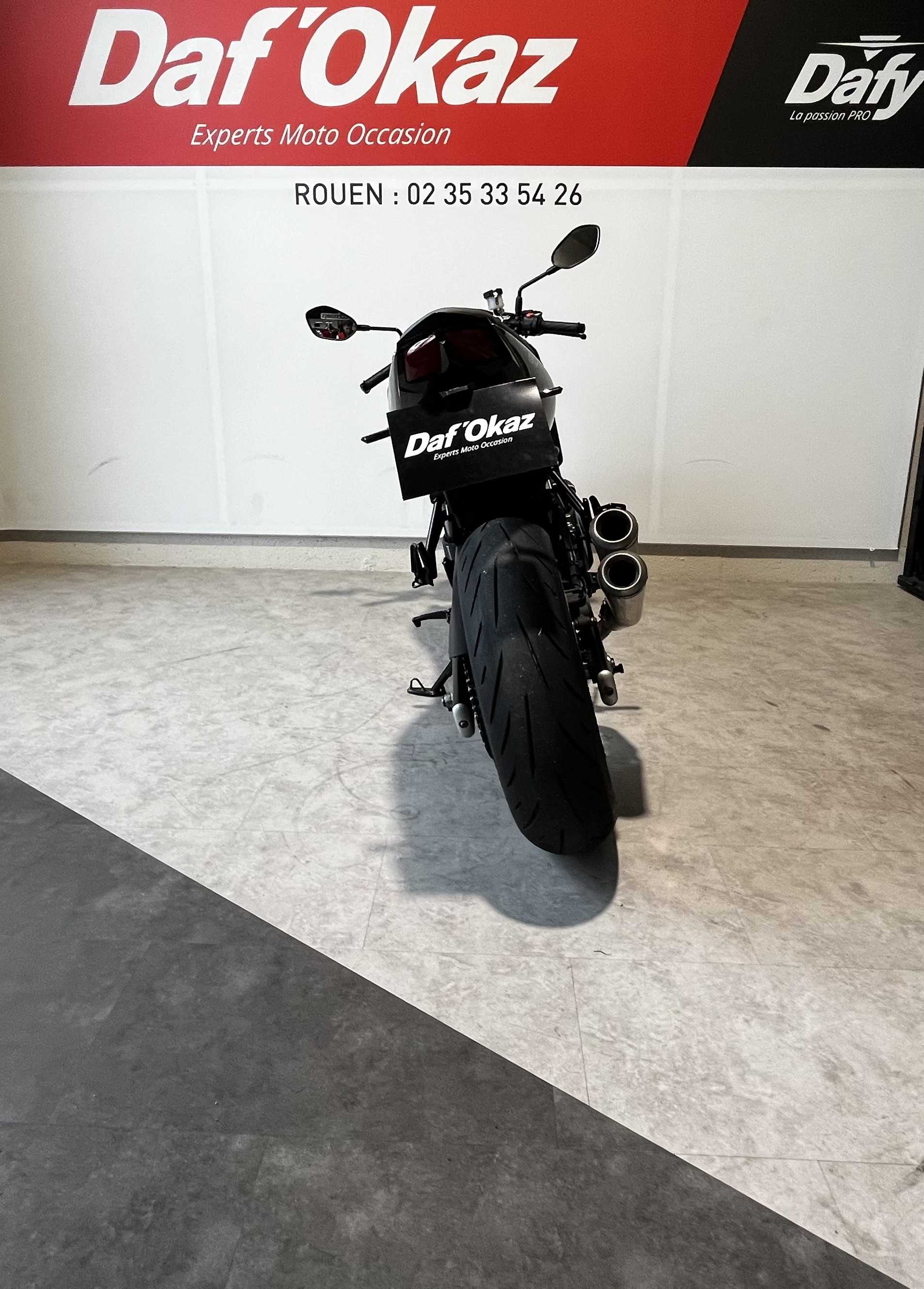 Suzuki SV 650 X 2018 HD vue arrière