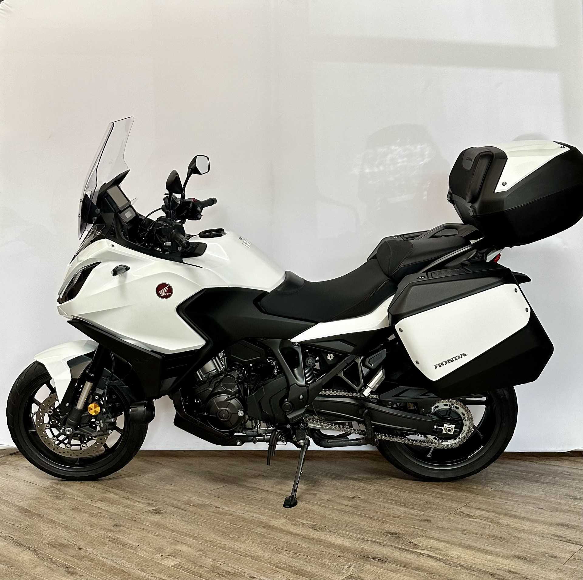 Honda NT 1100 DCT 2022 HD vue gauche