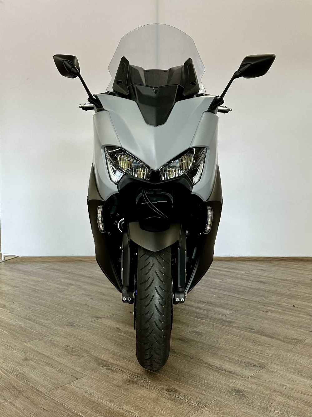 Yamaha XP 560 T-Max 2020 vue avant