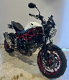 Aperçu Suzuki SV 650 2021 vue 3/4 droite